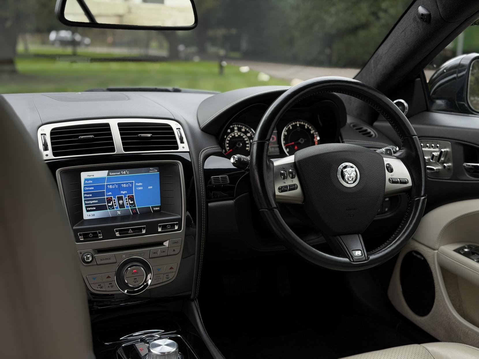 Jaguar XKR 5.0 V8 Coupe 2dr Petrol Auto Euro 5 (510 ps)