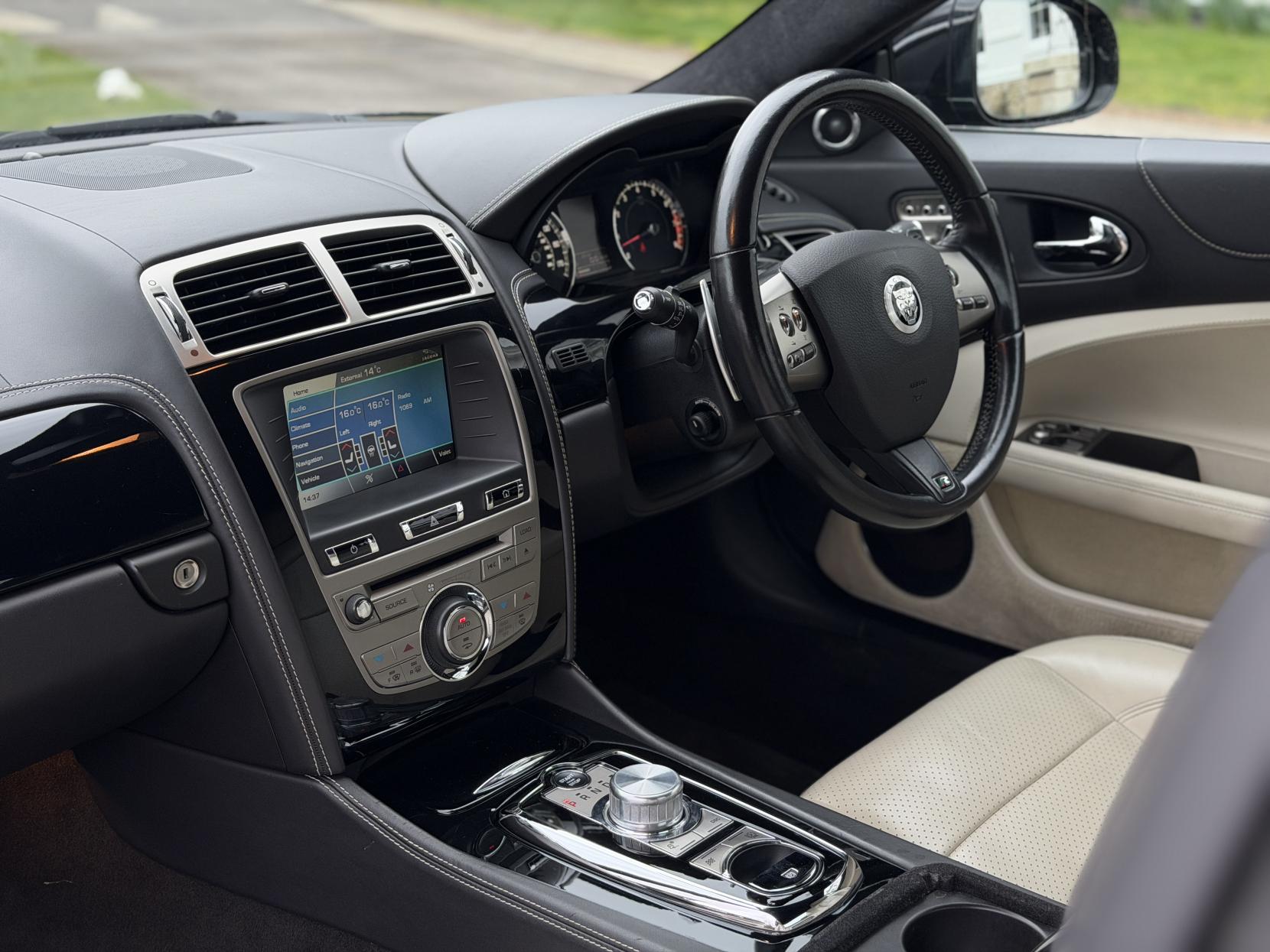 Jaguar XKR 5.0 V8 Coupe 2dr Petrol Auto Euro 5 (510 ps)