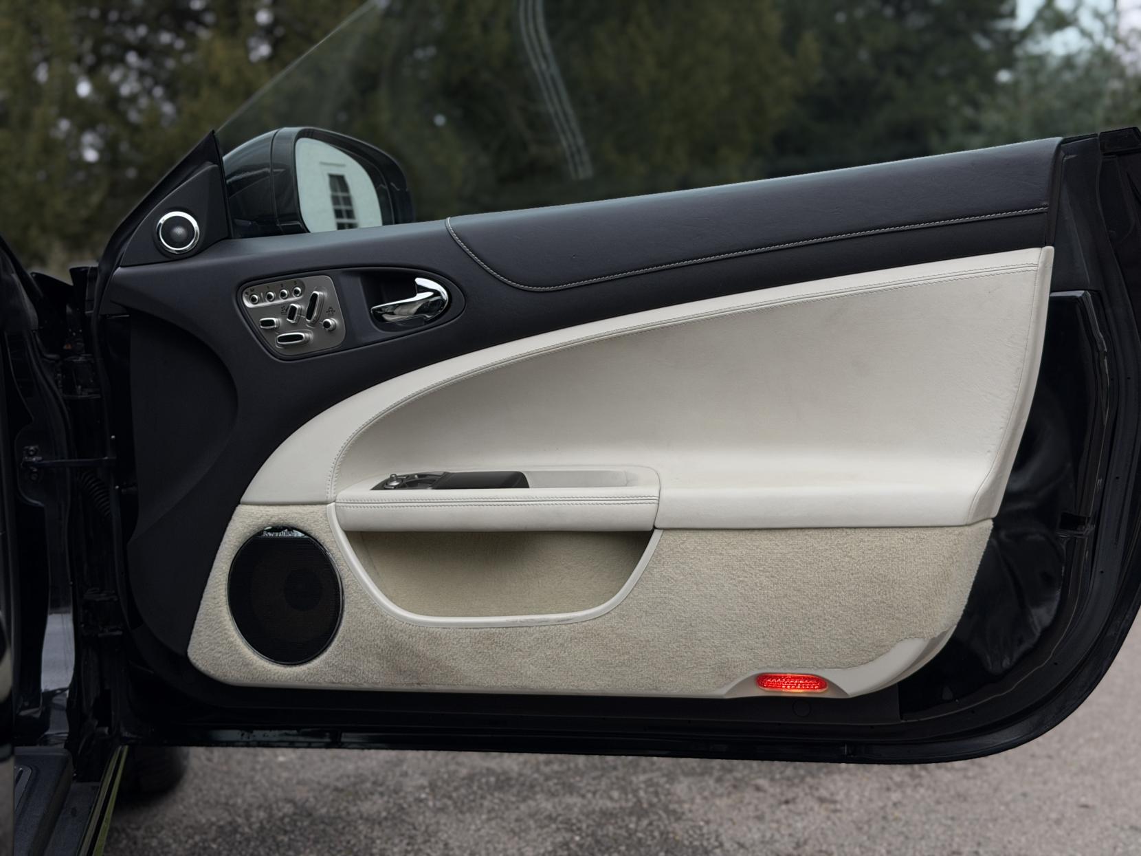 Jaguar XKR 5.0 V8 Coupe 2dr Petrol Auto Euro 5 (510 ps)