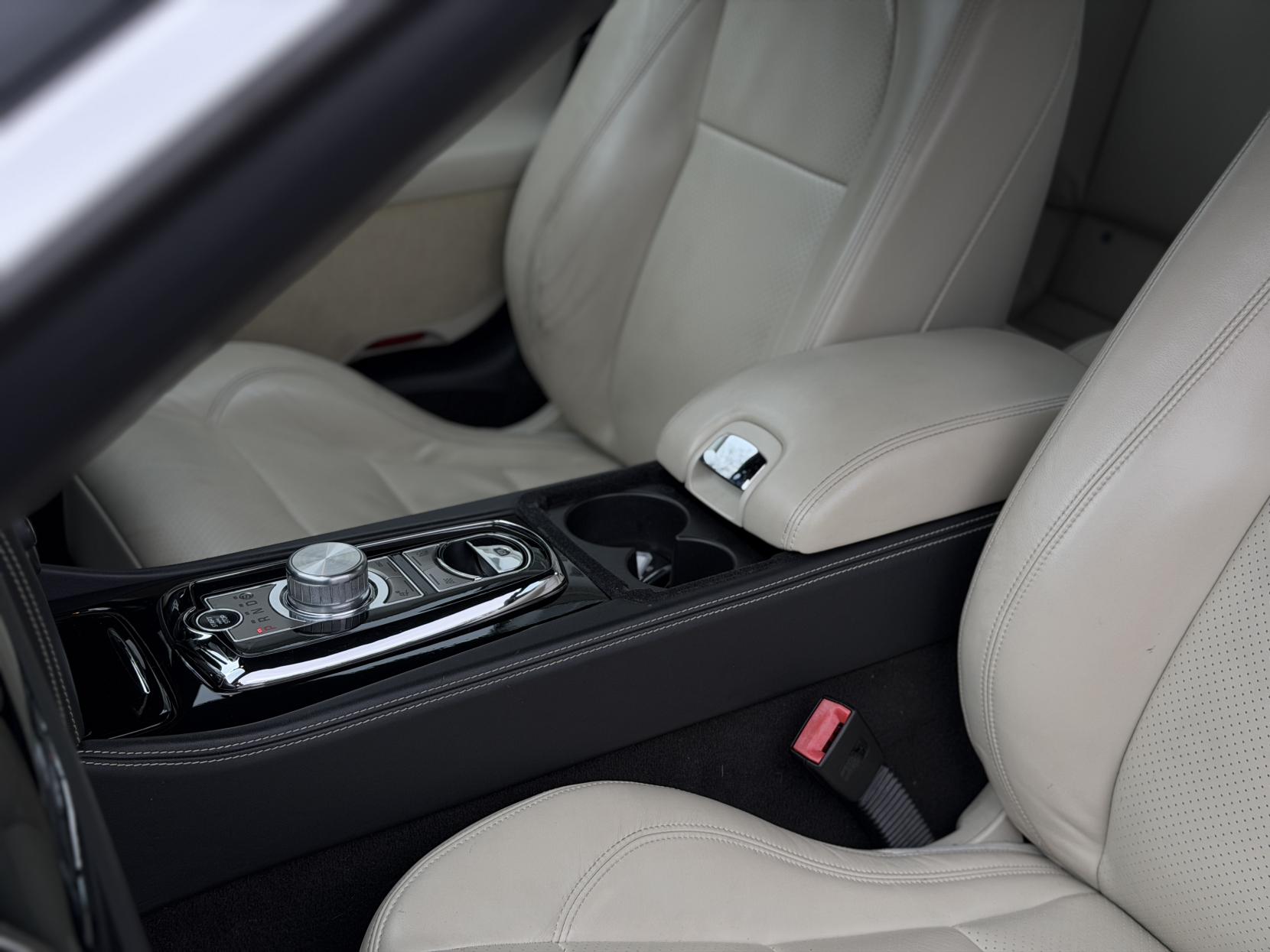 Jaguar XKR 5.0 V8 Coupe 2dr Petrol Auto Euro 5 (510 ps)