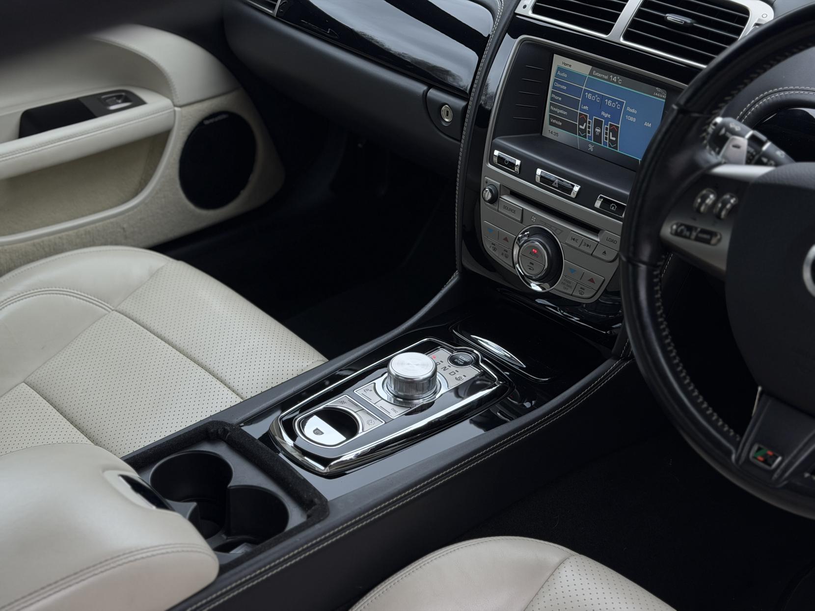 Jaguar XKR 5.0 V8 Coupe 2dr Petrol Auto Euro 5 (510 ps)