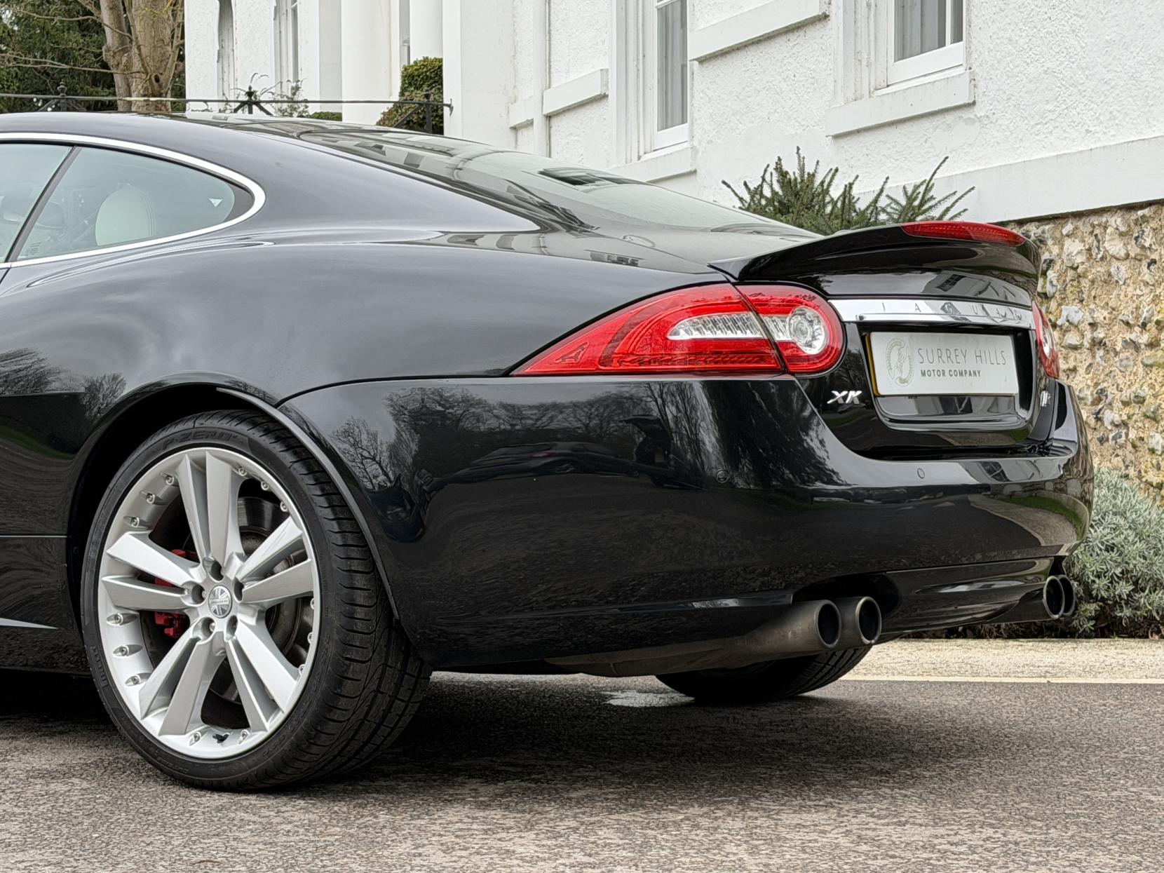 Jaguar XKR 5.0 V8 Coupe 2dr Petrol Auto Euro 5 (510 ps)