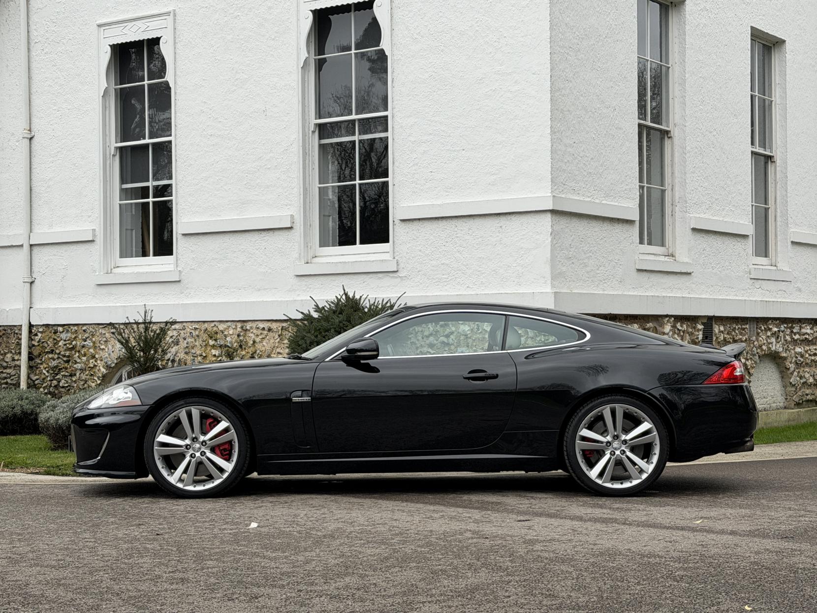 Jaguar XKR 5.0 V8 Coupe 2dr Petrol Auto Euro 5 (510 ps)