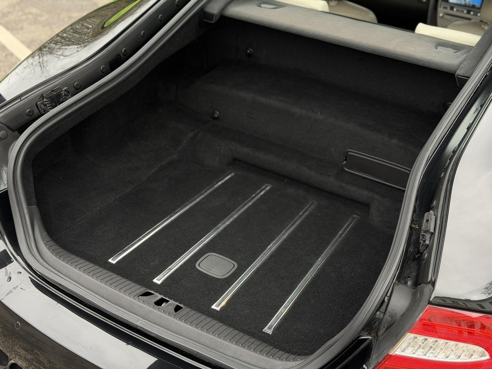 Jaguar XKR 5.0 V8 Coupe 2dr Petrol Auto Euro 5 (510 ps)