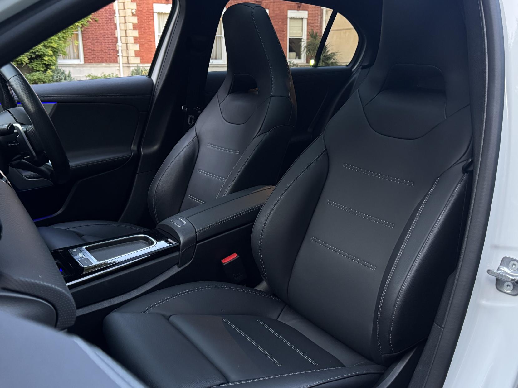 Mercedes-Benz A Class 2.0 A35h MHEV AMG (Premium Plus) Hatchback 5dr Petrol Hybrid 7G-DCT 4MATIC Euro 6 (s/s) (320 ps)