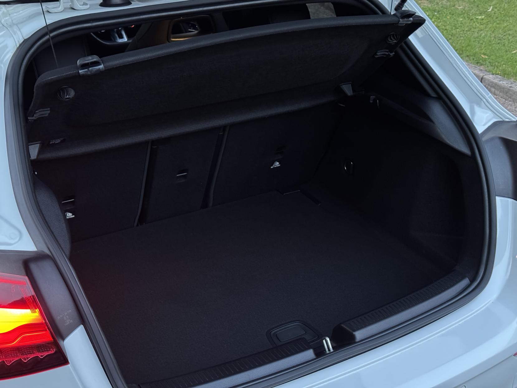 Mercedes-Benz A Class 2.0 A35h MHEV AMG (Premium Plus) Hatchback 5dr Petrol Hybrid 7G-DCT 4MATIC Euro 6 (s/s) (320 ps)