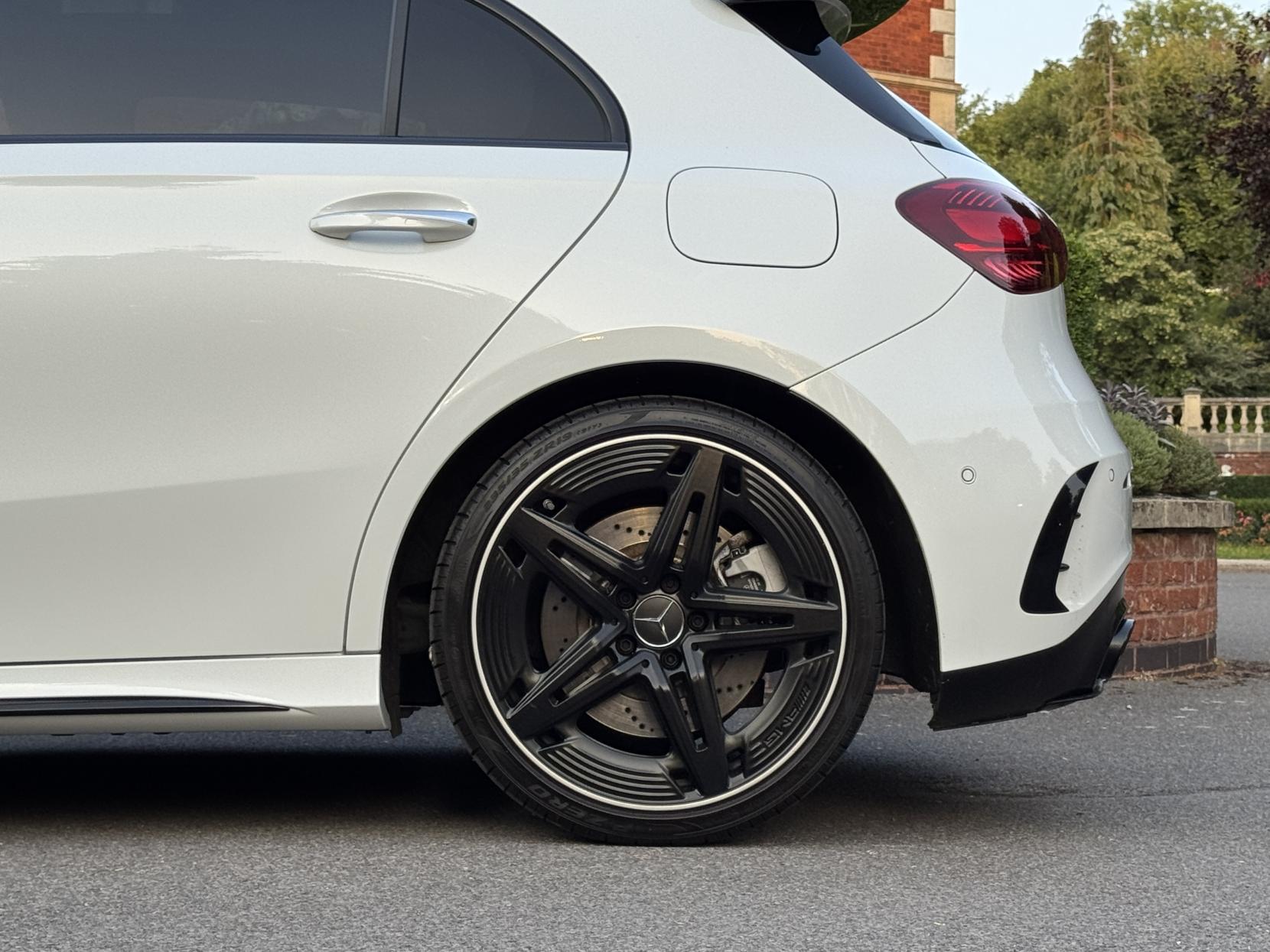Mercedes-Benz A Class 2.0 A35h MHEV AMG (Premium Plus) Hatchback 5dr Petrol Hybrid 7G-DCT 4MATIC Euro 6 (s/s) (320 ps)