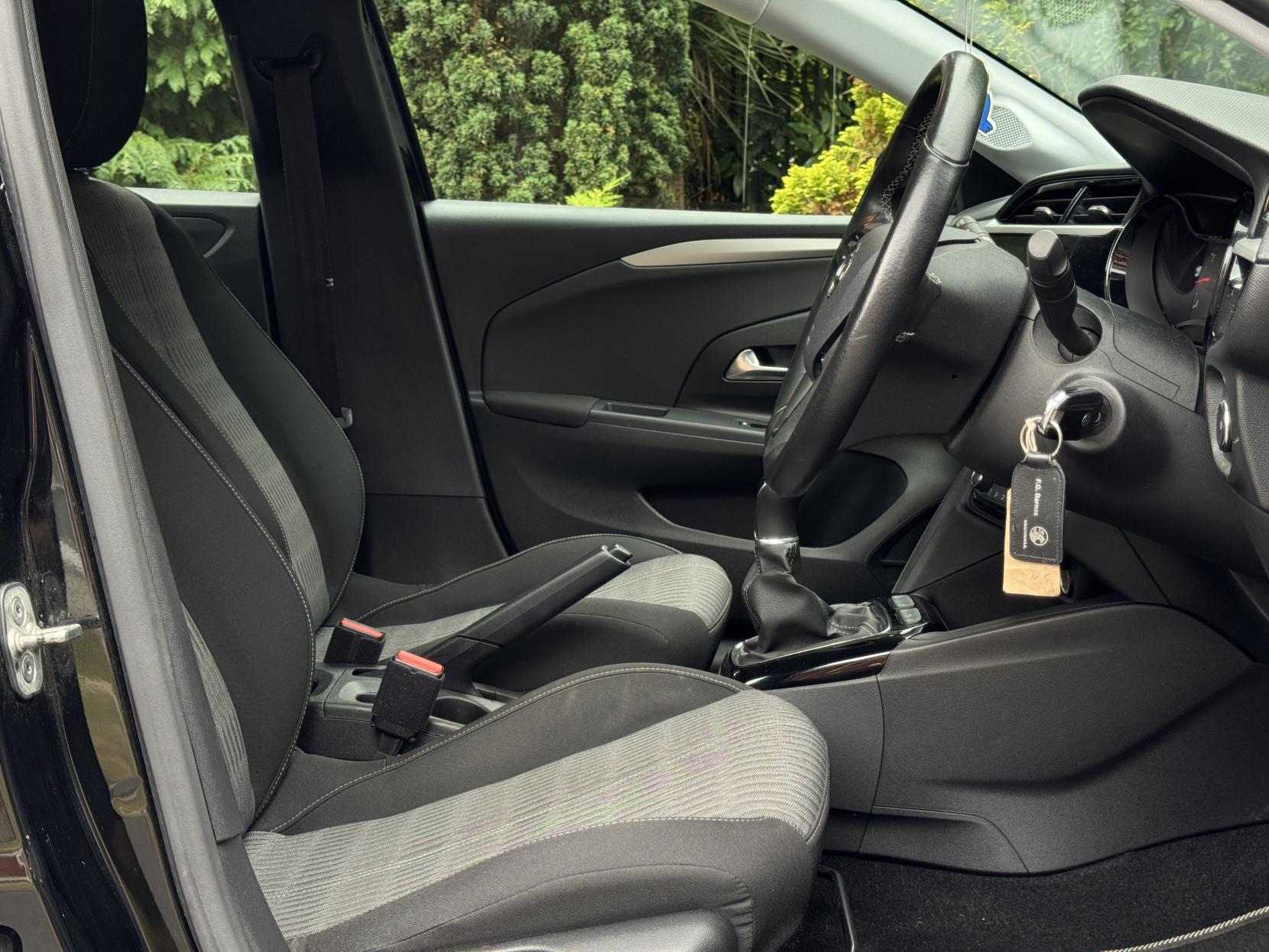 Vauxhall Corsa 1.2 SE Premium Hatchback 5dr Petrol Manual Euro 6 (75 ps)