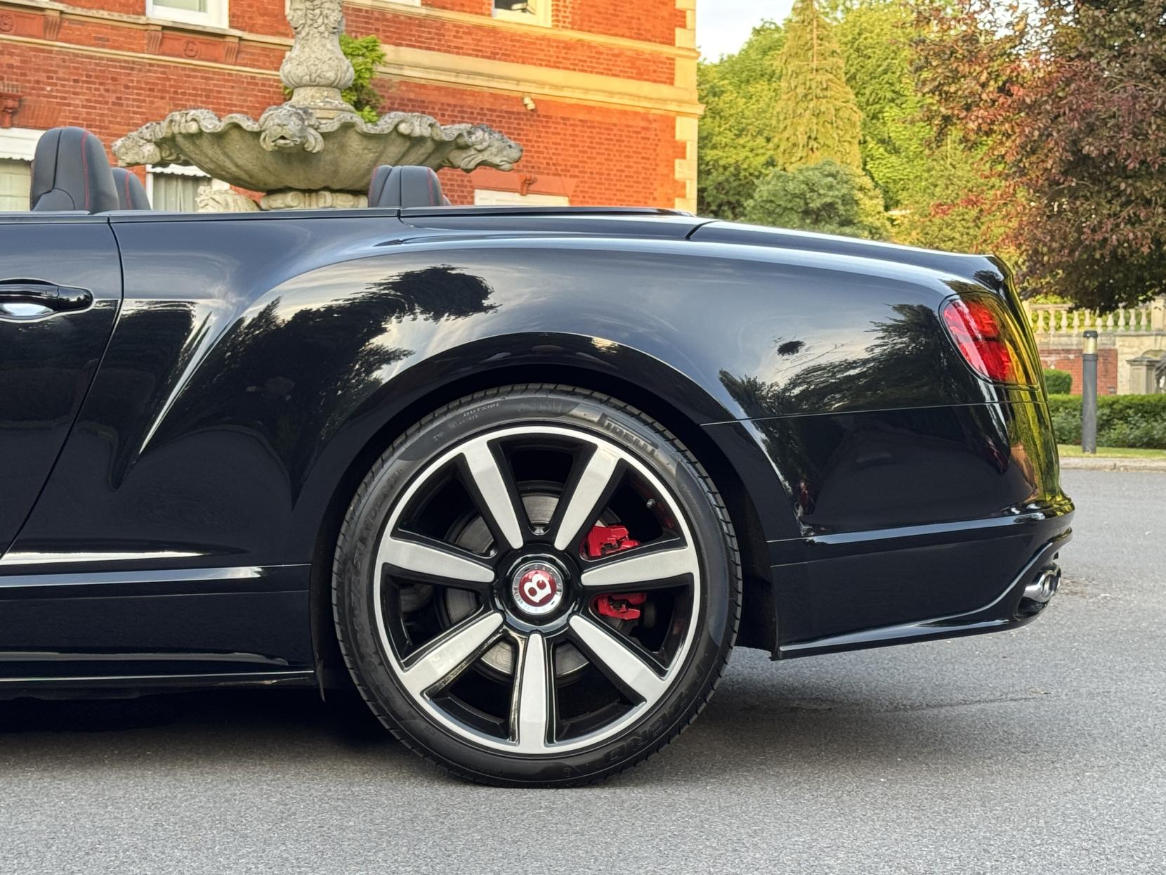 Bentley Continental 4.0 V8 GTC S Convertible 2dr Petrol Auto 4WD Euro 6 (528 ps)