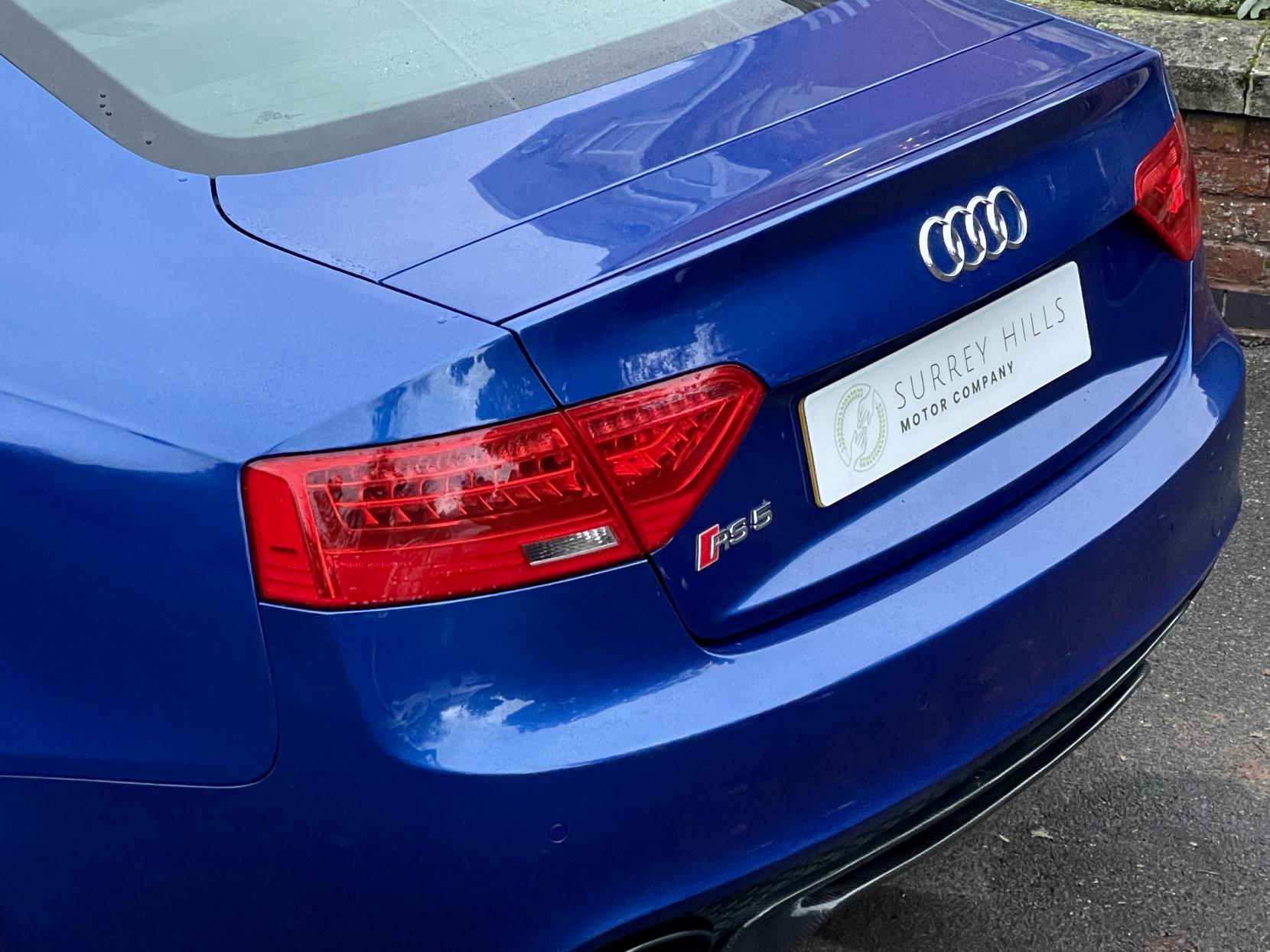Audi RS5 4.2 FSI V8 Coupe 2dr Petrol S Tronic quattro Euro 5 (450 ps)