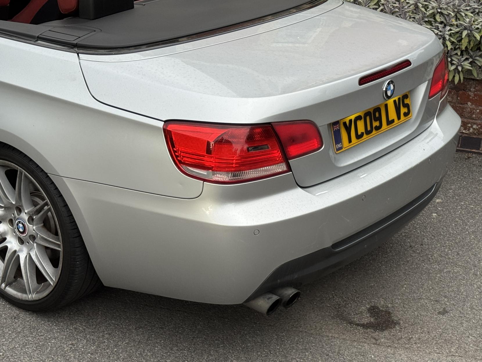 BMW 3 Series 3.0 325i M Sport Highline Convertible 2dr Petrol Steptronic Euro 4 (218 ps)