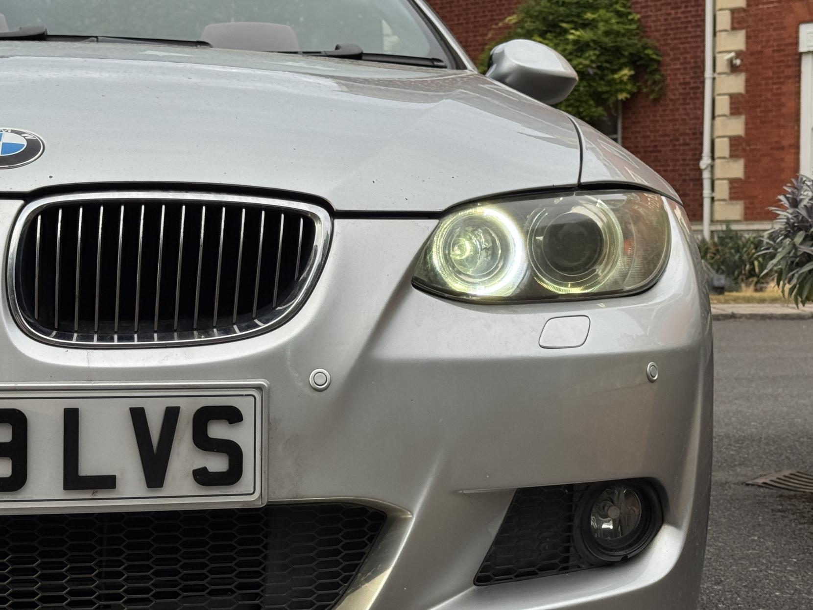 BMW 3 Series 3.0 325i M Sport Highline Convertible 2dr Petrol Steptronic Euro 4 (218 ps)