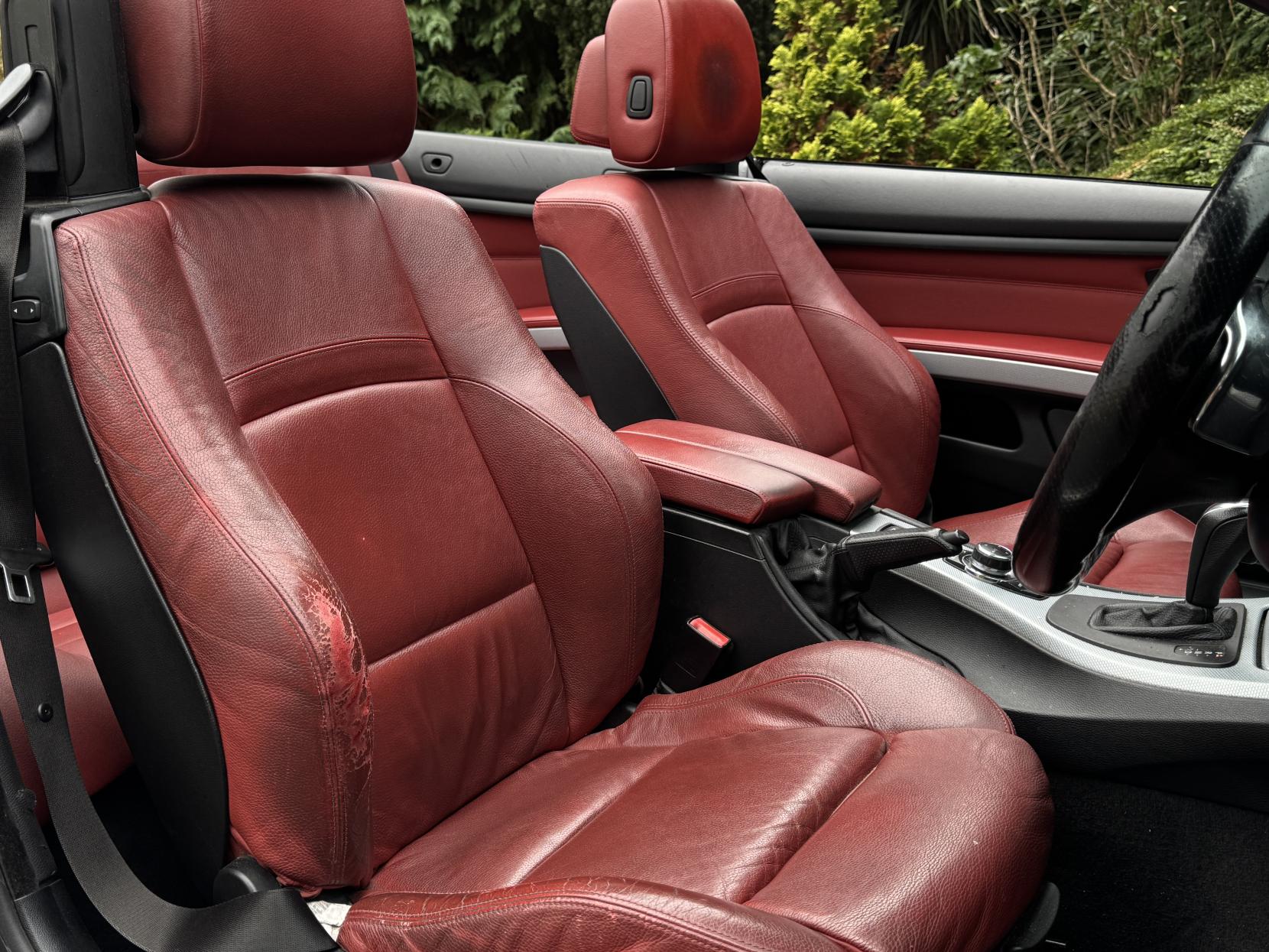 BMW 3 Series 3.0 325i M Sport Highline Convertible 2dr Petrol Steptronic Euro 4 (218 ps)