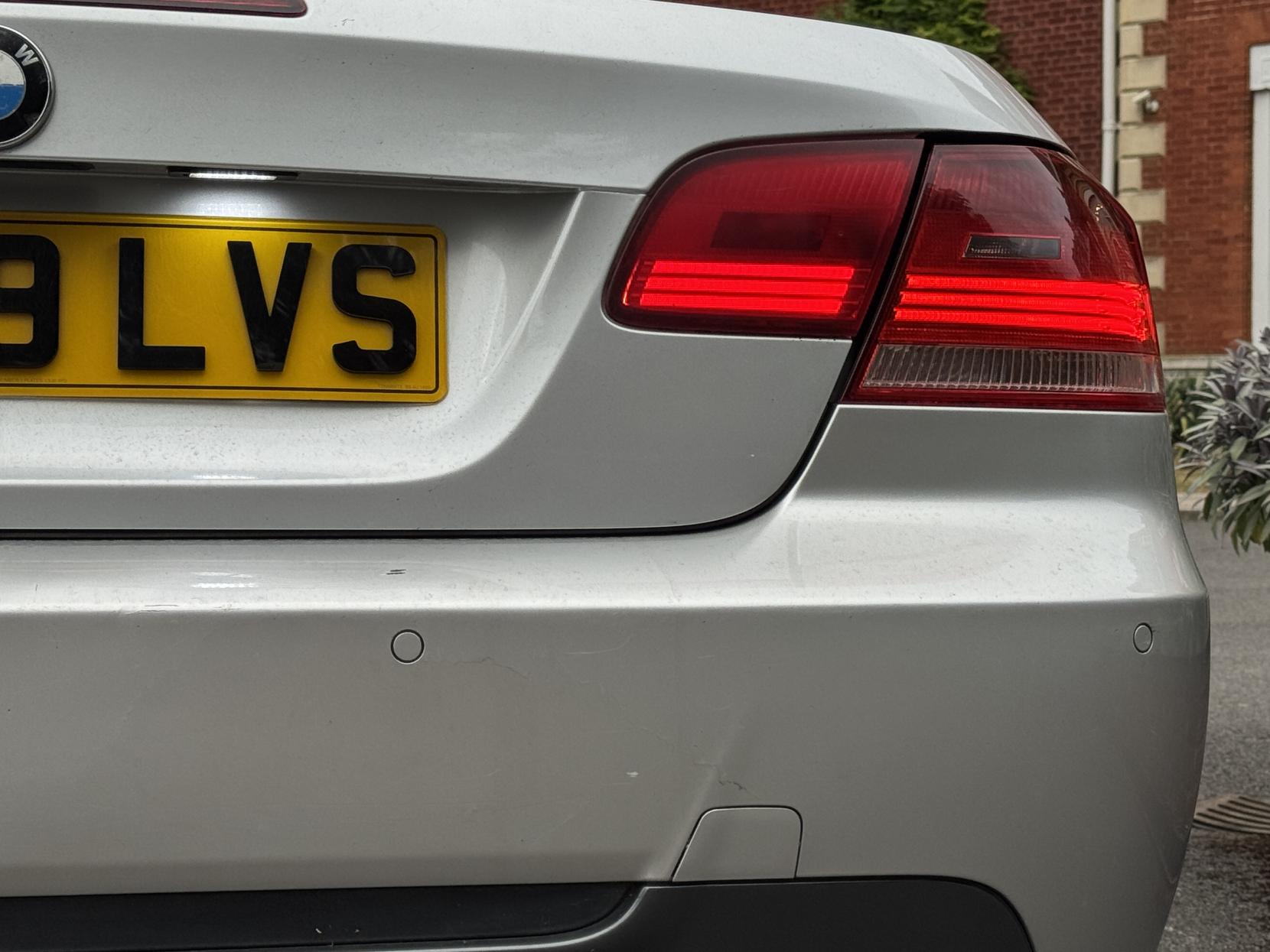 BMW 3 Series 3.0 325i M Sport Highline Convertible 2dr Petrol Steptronic Euro 4 (218 ps)