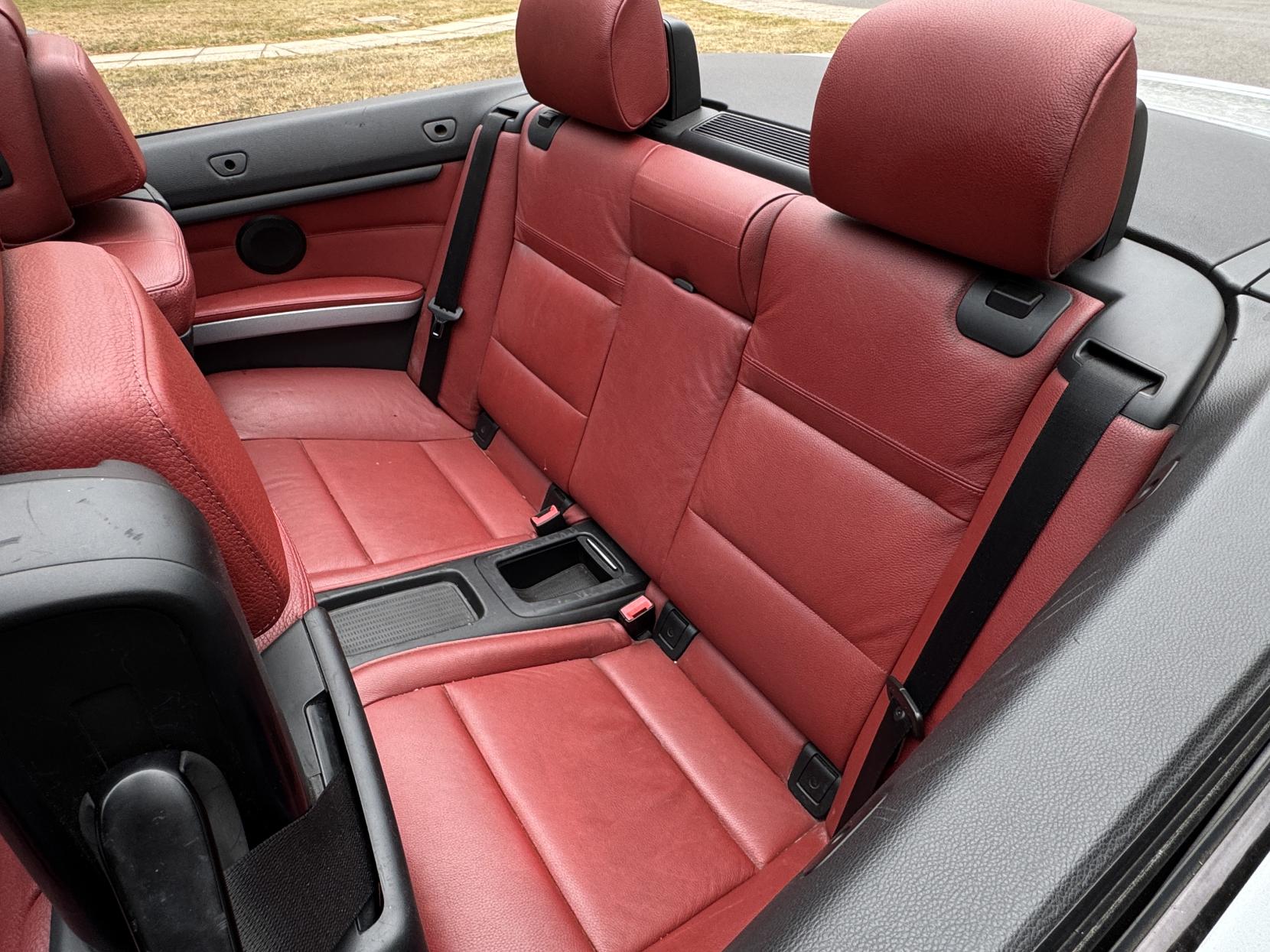 BMW 3 Series 3.0 325i M Sport Highline Convertible 2dr Petrol Steptronic Euro 4 (218 ps)