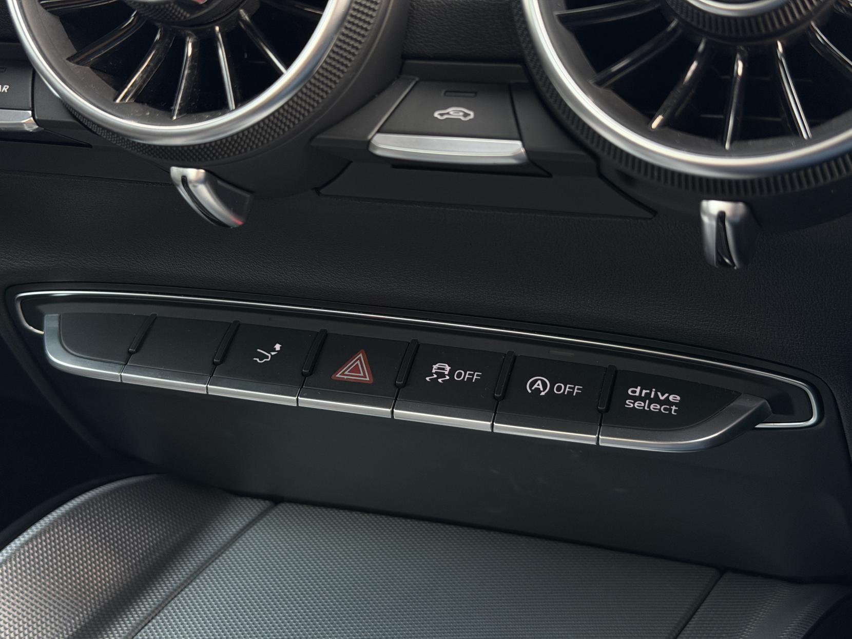 Audi TT 2.0 TDI ultra Sport Coupe 3dr Diesel Manual Euro 6 (s/s) (184 ps)