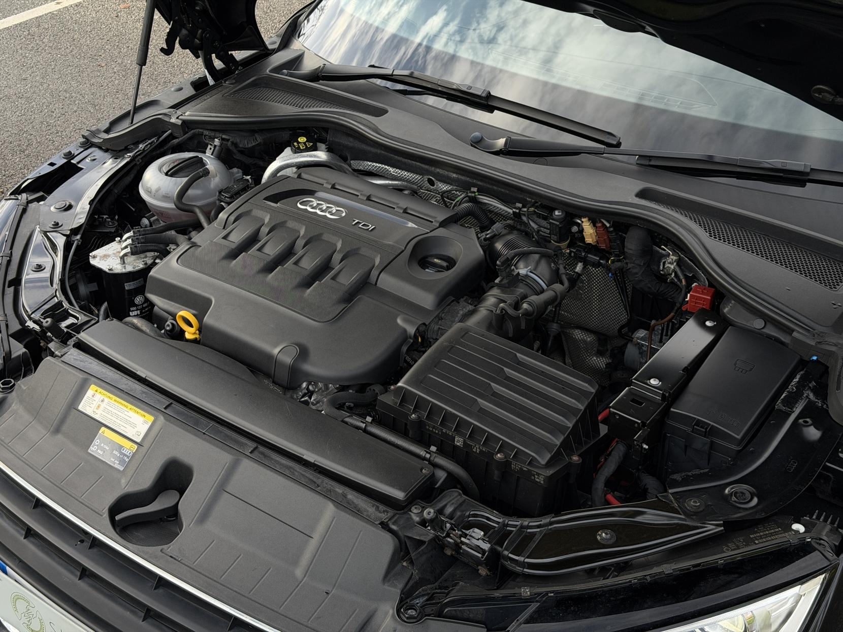 Audi TT 2.0 TDI ultra Sport Coupe 3dr Diesel Manual Euro 6 (s/s) (184 ps)