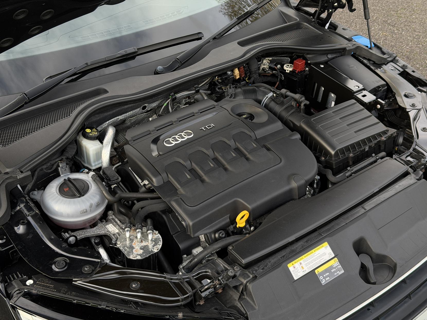 Audi TT 2.0 TDI ultra Sport Coupe 3dr Diesel Manual Euro 6 (s/s) (184 ps)