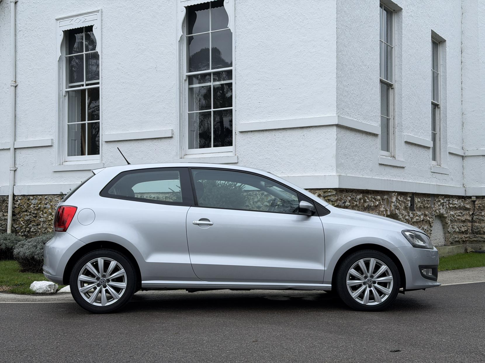 Volkswagen Polo 1.2 TSI SEL Hatchback 3dr Petrol Manual Euro 5 (105 ps)