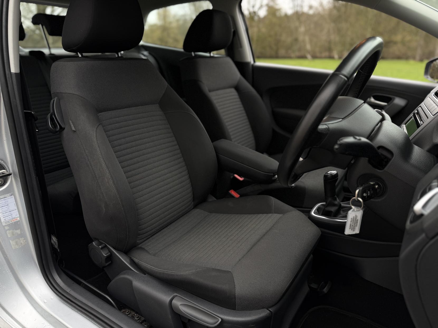 Volkswagen Polo 1.2 TSI SEL Hatchback 3dr Petrol Manual Euro 5 (105 ps)