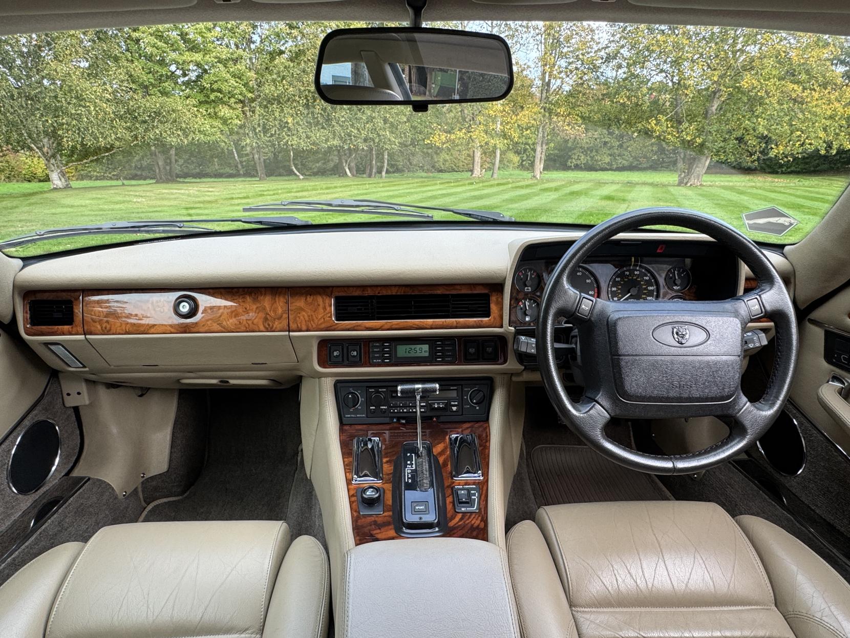 Jaguar XJS 4.0 Coupe 2dr Petrol Automatic (237 bhp)