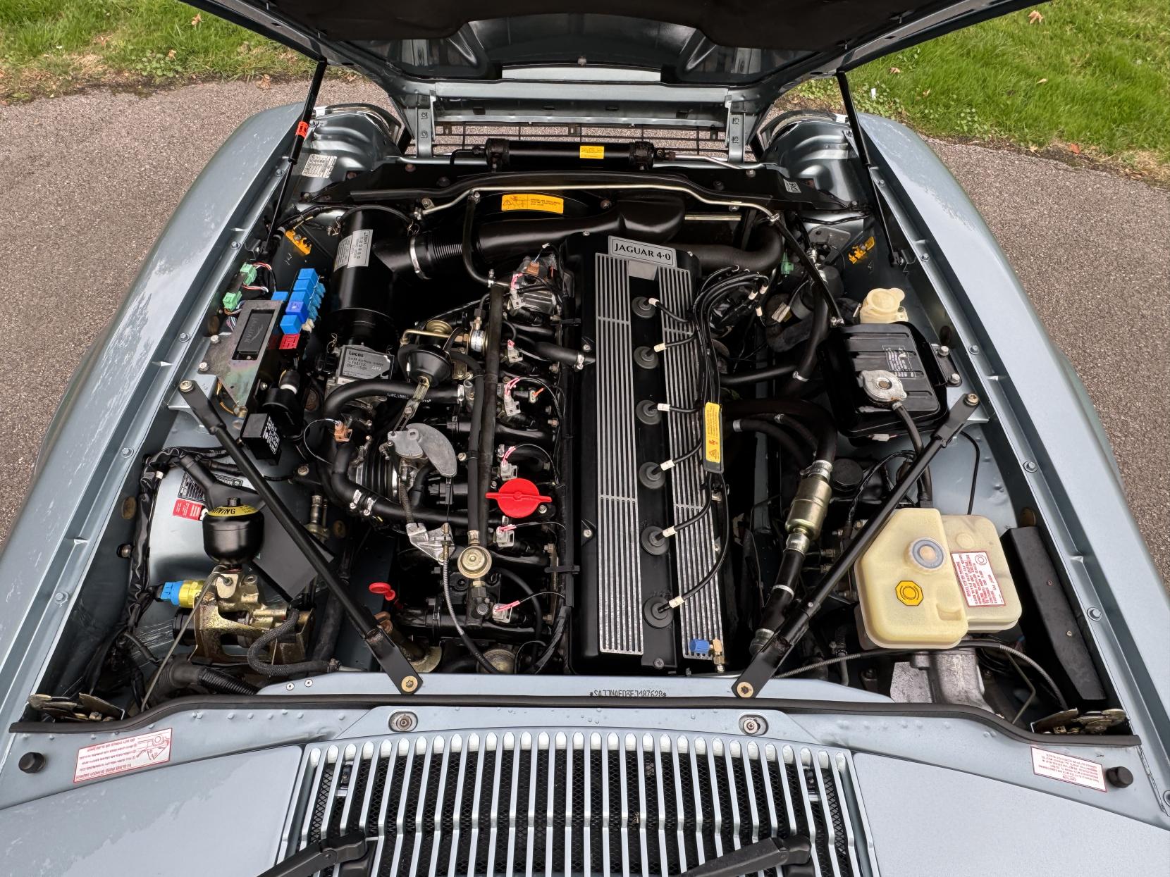 Jaguar XJS 4.0 Coupe 2dr Petrol Automatic (237 bhp)
