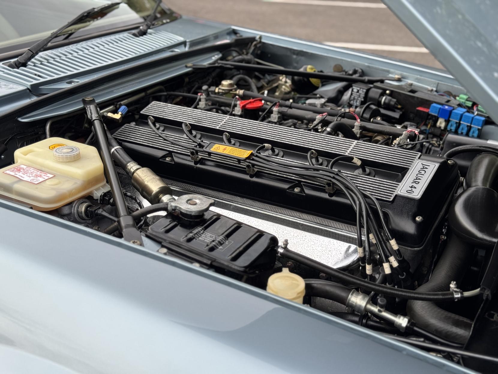Jaguar XJS 4.0 Coupe 2dr Petrol Automatic (237 bhp)