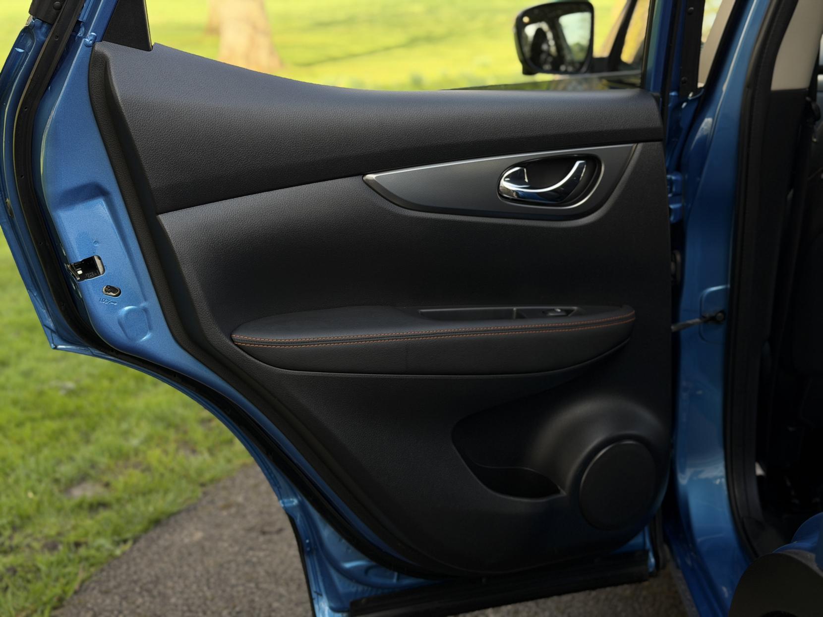 Nissan Qashqai 1.5 dCi N-Motion SUV 5dr Diesel Manual Euro 6 (s/s) (115 ps)