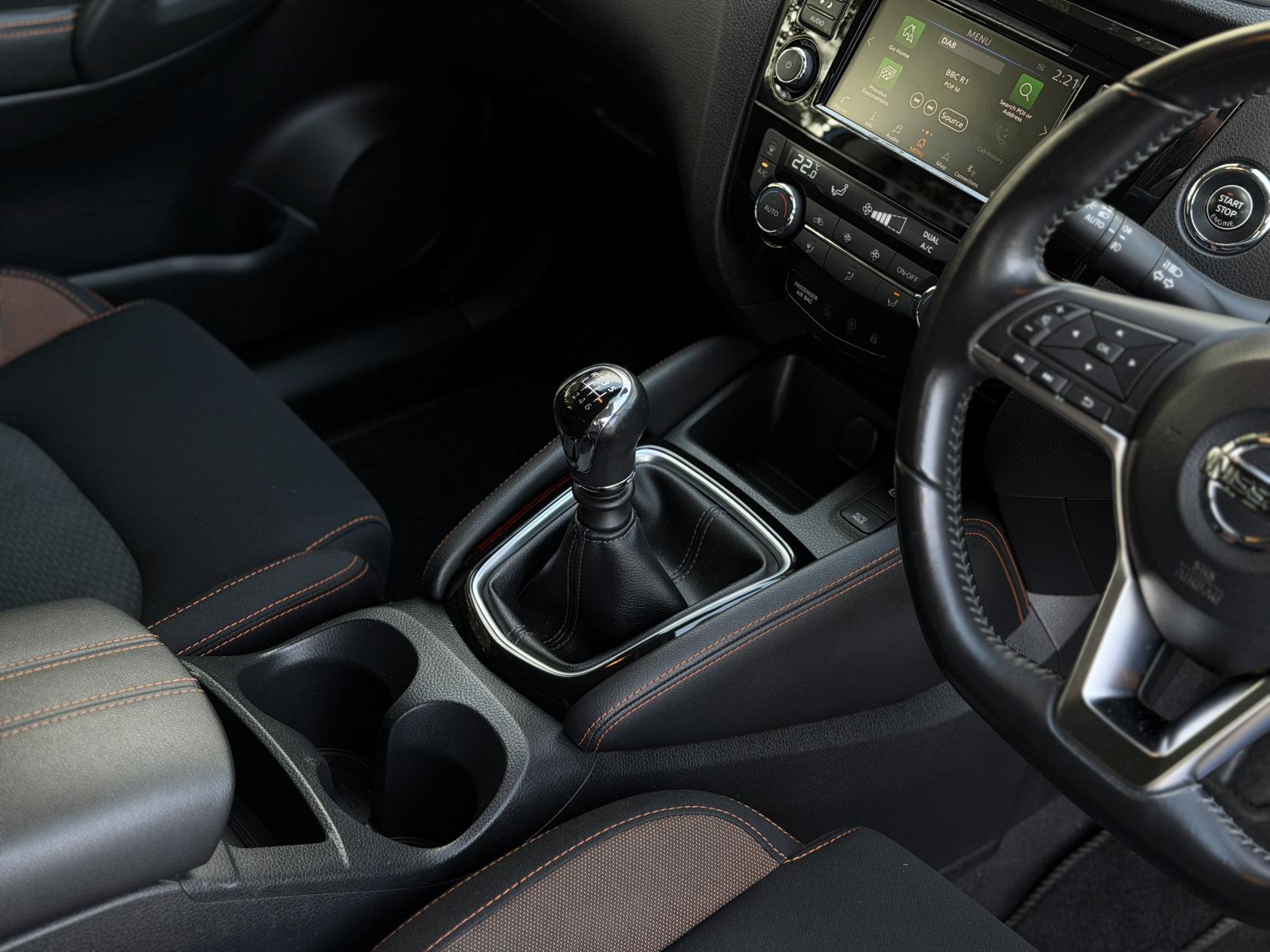 Nissan Qashqai 1.5 dCi N-Motion SUV 5dr Diesel Manual Euro 6 (s/s) (115 ps)