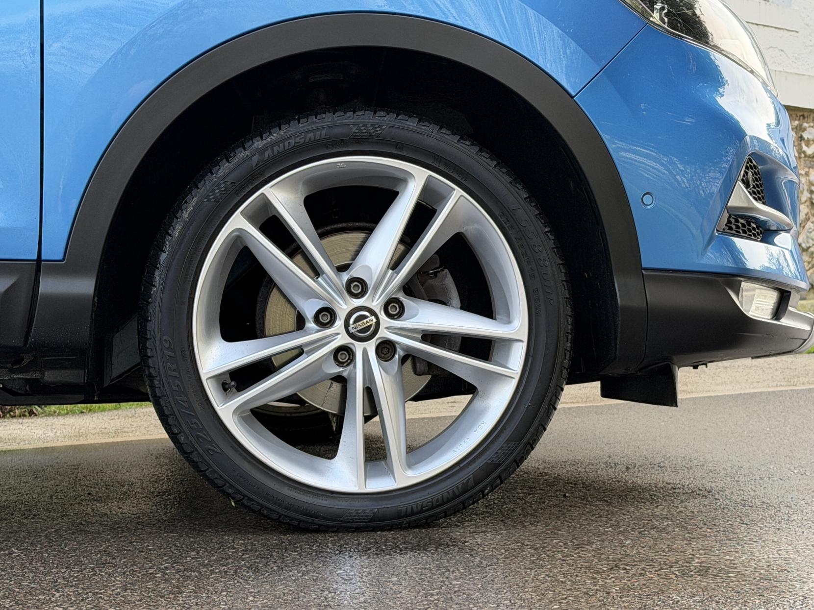 Nissan Qashqai 1.5 dCi N-Motion SUV 5dr Diesel Manual Euro 6 (s/s) (115 ps)