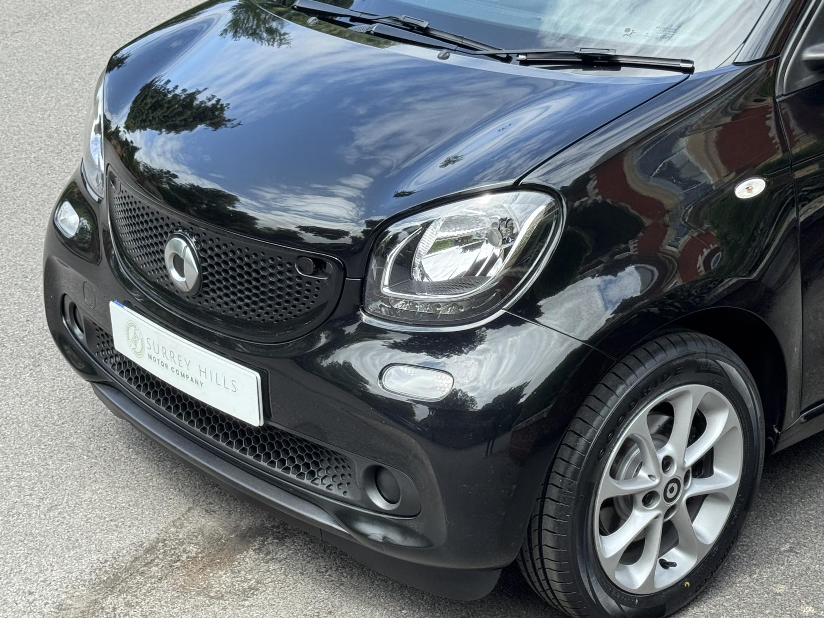 Smart forfour 0.9T Passion Hatchback 5dr Petrol Twinamic Euro 6 (s/s) (90 ps)