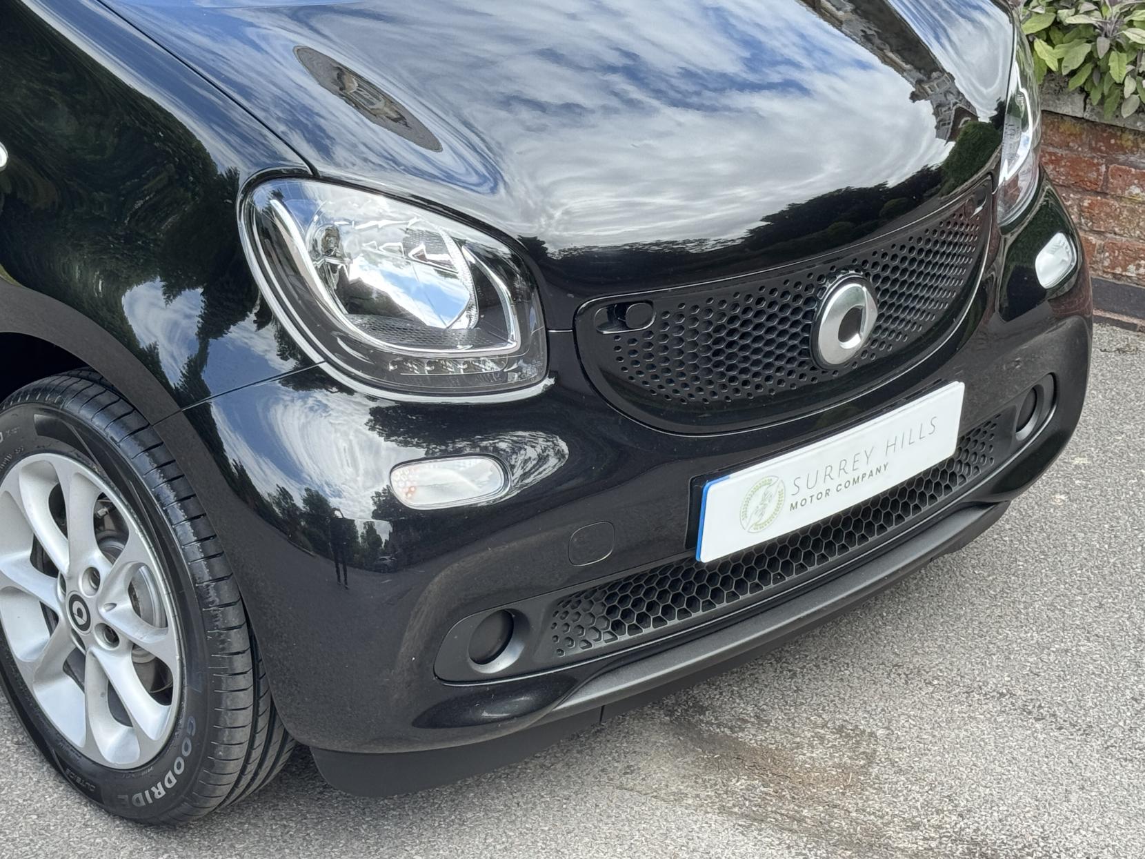 Smart forfour 0.9T Passion Hatchback 5dr Petrol Twinamic Euro 6 (s/s) (90 ps)