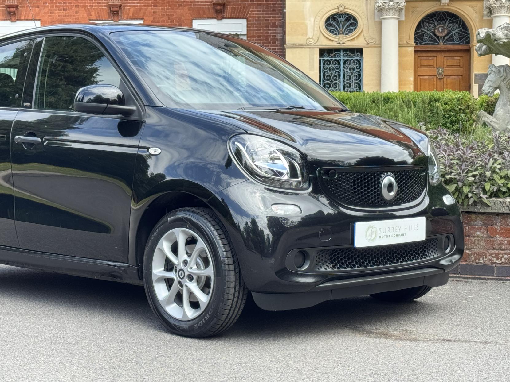 Smart forfour 0.9T Passion Hatchback 5dr Petrol Twinamic Euro 6 (s/s) (90 ps)