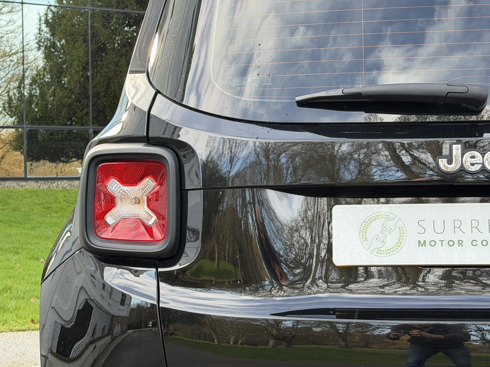 Jeep Renegade 1.4T MultiAirII Longitude SUV 5dr Petrol DDCT Euro 6 (s/s) (140 ps)