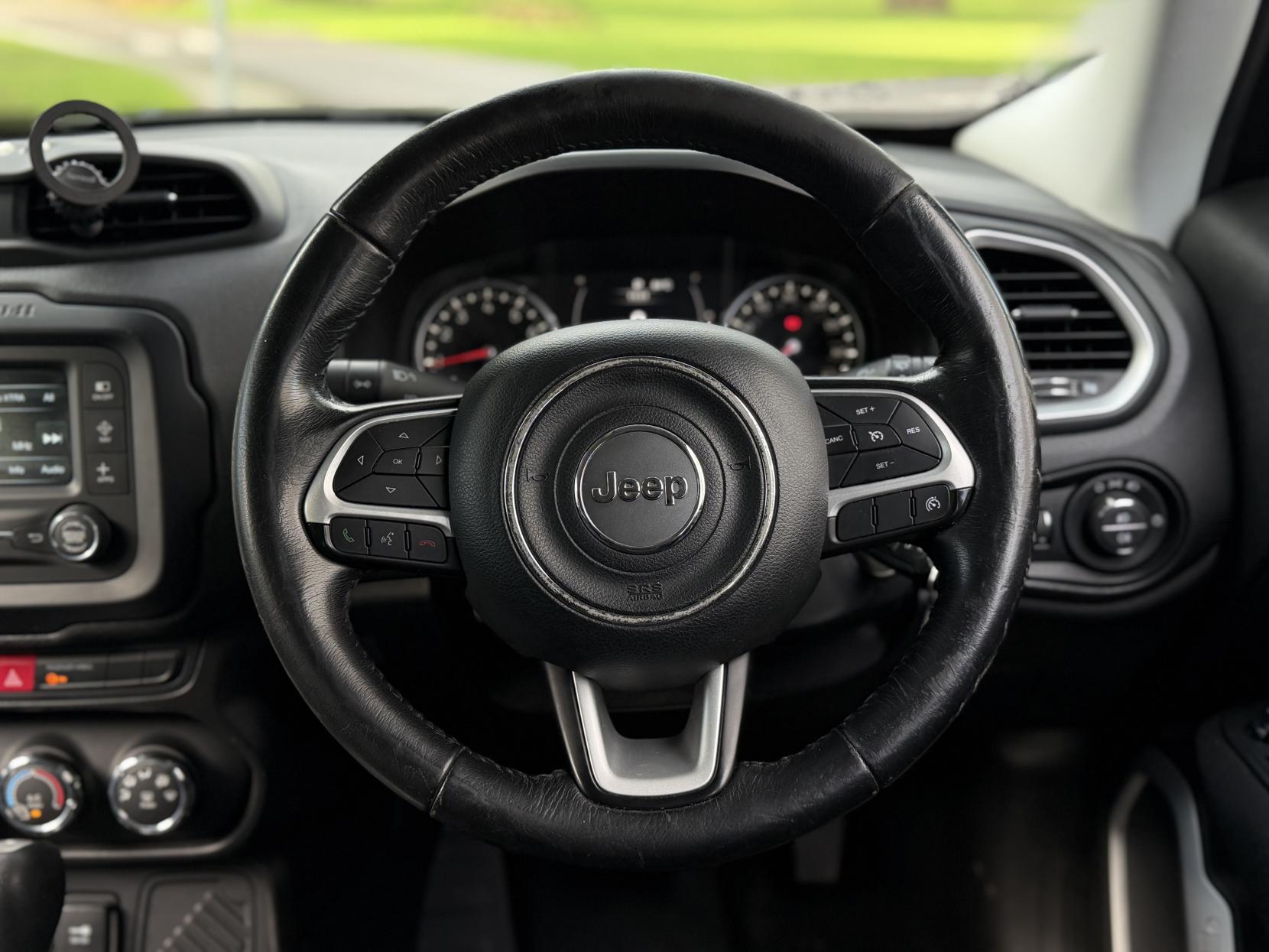 Jeep Renegade 1.4T MultiAirII Longitude SUV 5dr Petrol DDCT Euro 6 (s/s) (140 ps)