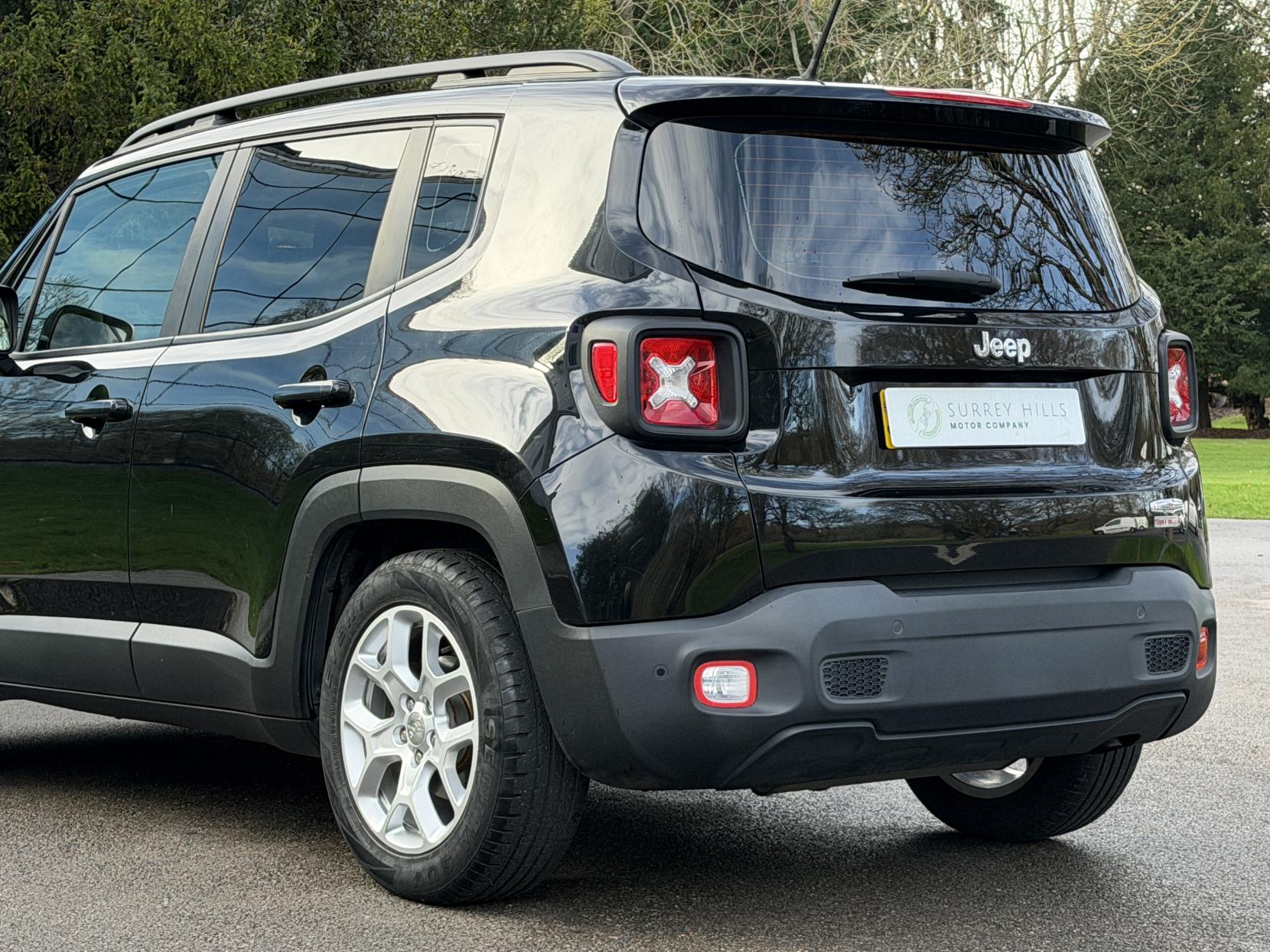 Jeep Renegade 1.4T MultiAirII Longitude SUV 5dr Petrol DDCT Euro 6 (s/s) (140 ps)