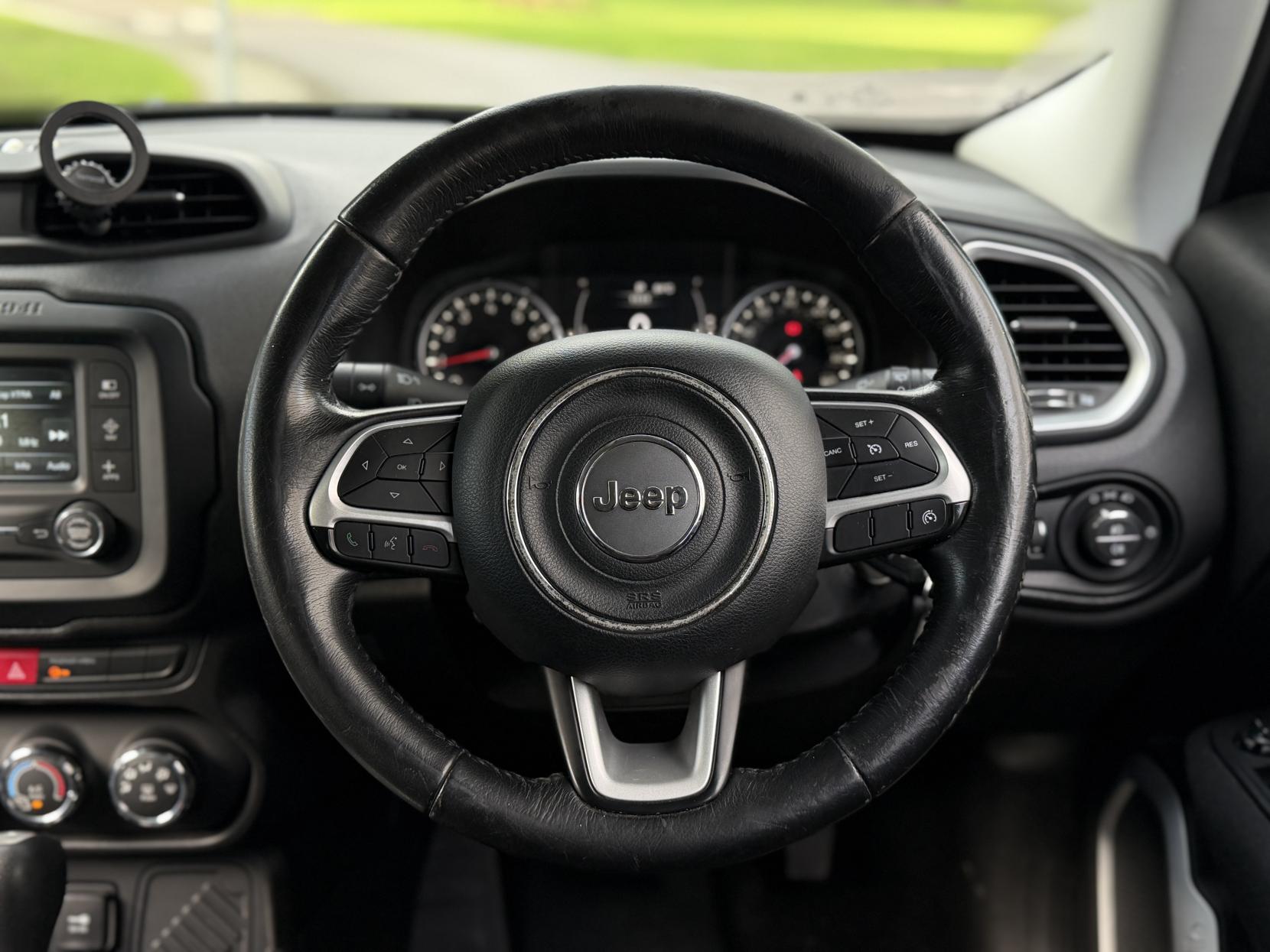 Jeep Renegade 1.4T MultiAirII Longitude SUV 5dr Petrol DDCT Euro 6 (s/s) (140 ps)