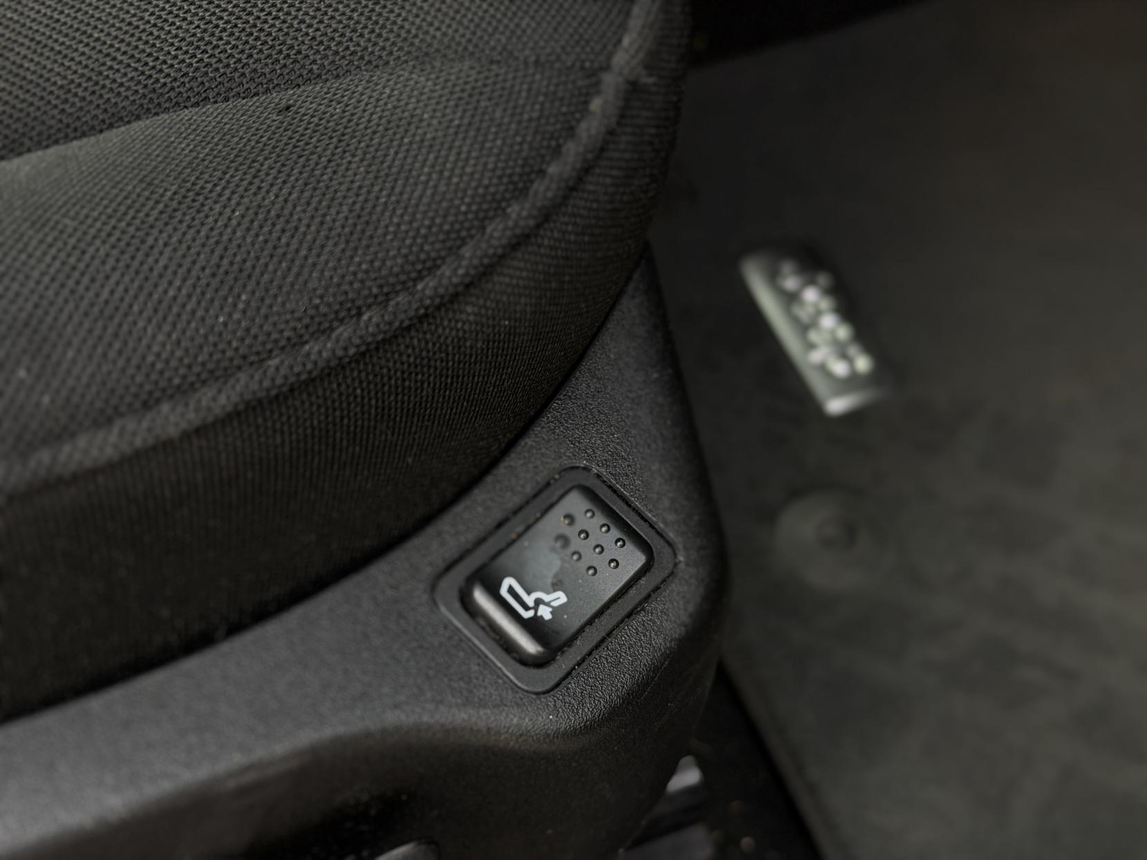 Jeep Renegade 1.4T MultiAirII Longitude SUV 5dr Petrol DDCT Euro 6 (s/s) (140 ps)