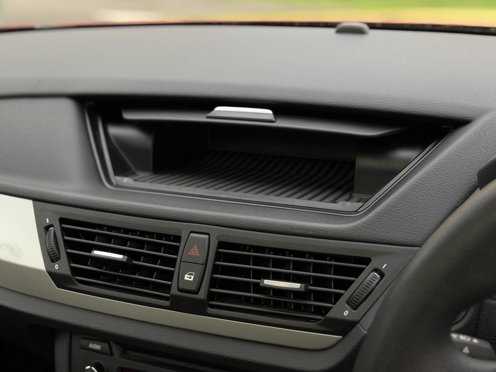 BMW X1 2.0 20d SE SUV 5dr Diesel Manual sDrive Euro 5 (177 ps)