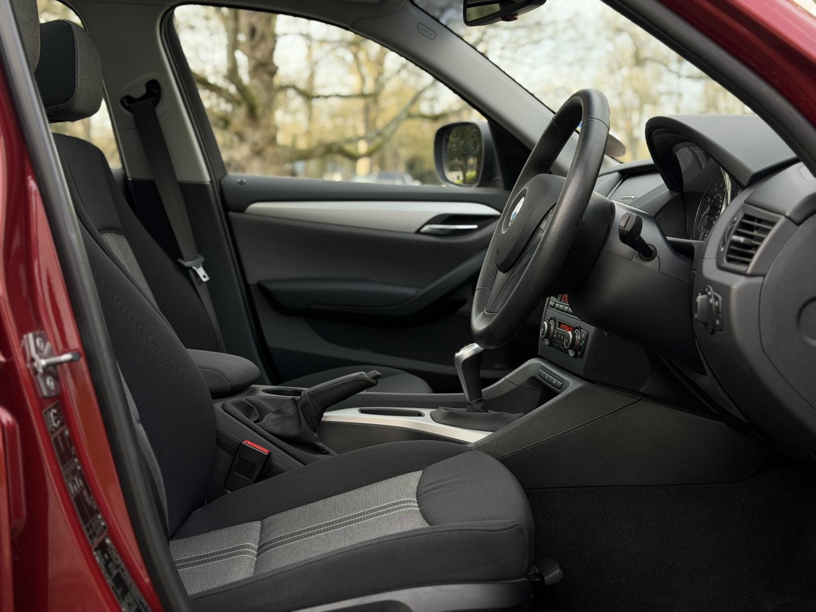 BMW X1 2.0 20d SE SUV 5dr Diesel Manual sDrive Euro 5 (177 ps)