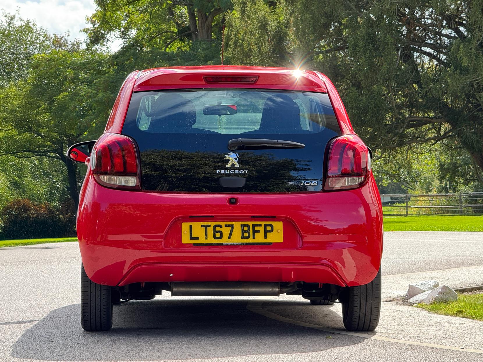 Peugeot 108 1.0 Active Hatchback 5dr Petrol 2 Tronic Euro 6 (68 ps)