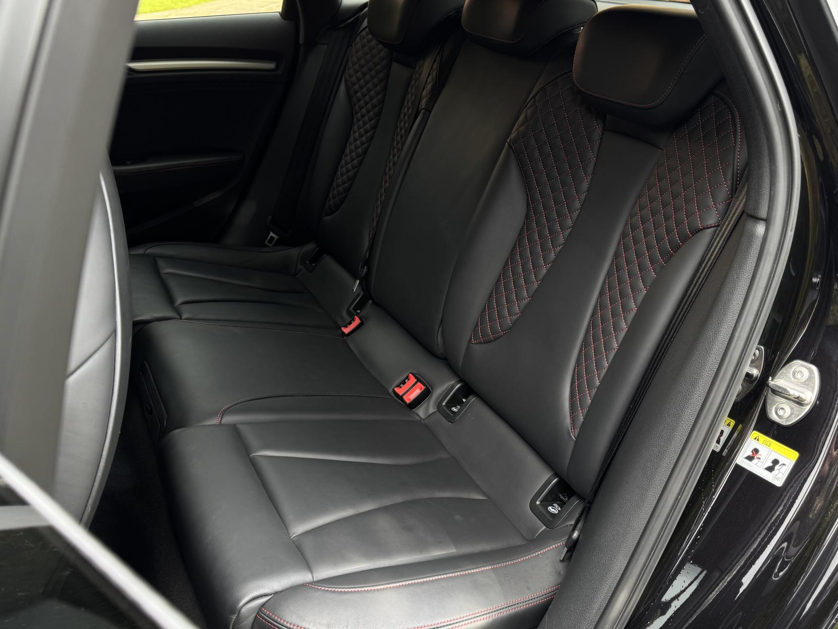 Audi S3 2.0 TFSI Black Edition Sportback 5dr Petrol S Tronic quattro Euro 6 (s/s) (300 ps)