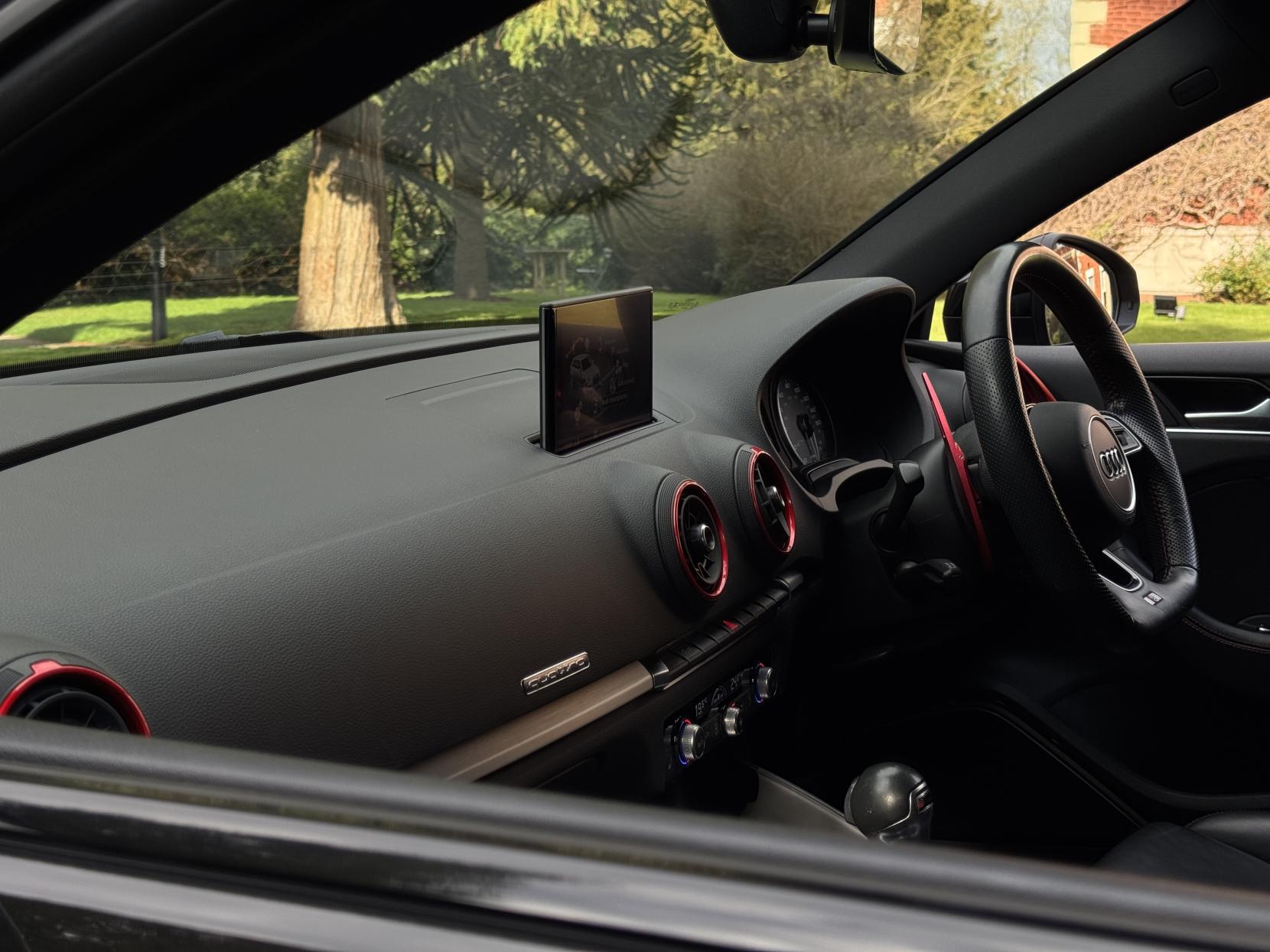 Audi S3 2.0 TFSI Black Edition Sportback 5dr Petrol S Tronic quattro Euro 6 (s/s) (300 ps)