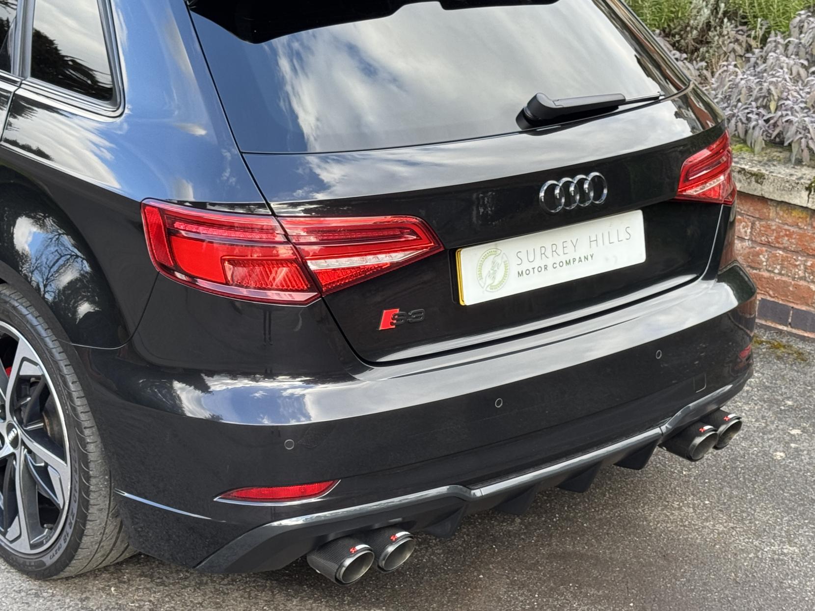 Audi S3 2.0 TFSI Black Edition Sportback 5dr Petrol S Tronic quattro Euro 6 (s/s) (300 ps)