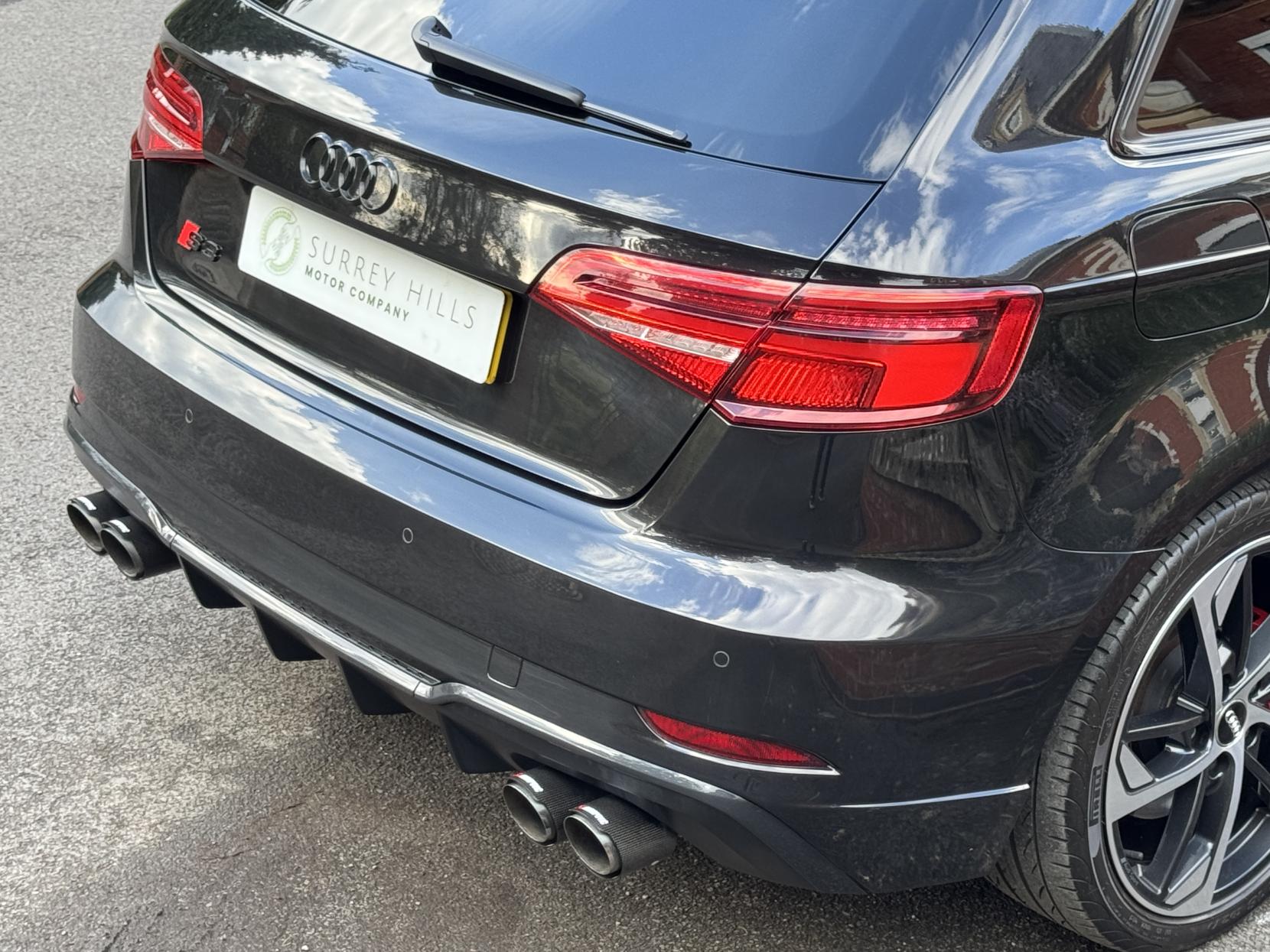 Audi S3 2.0 TFSI Black Edition Sportback 5dr Petrol S Tronic quattro Euro 6 (s/s) (300 ps)