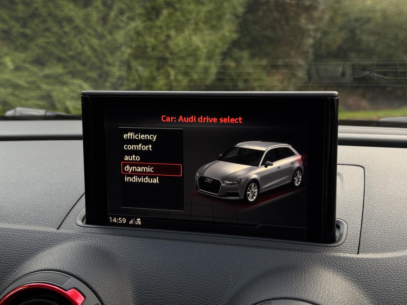 Audi S3 2.0 TFSI Black Edition Sportback 5dr Petrol S Tronic quattro Euro 6 (s/s) (300 ps)