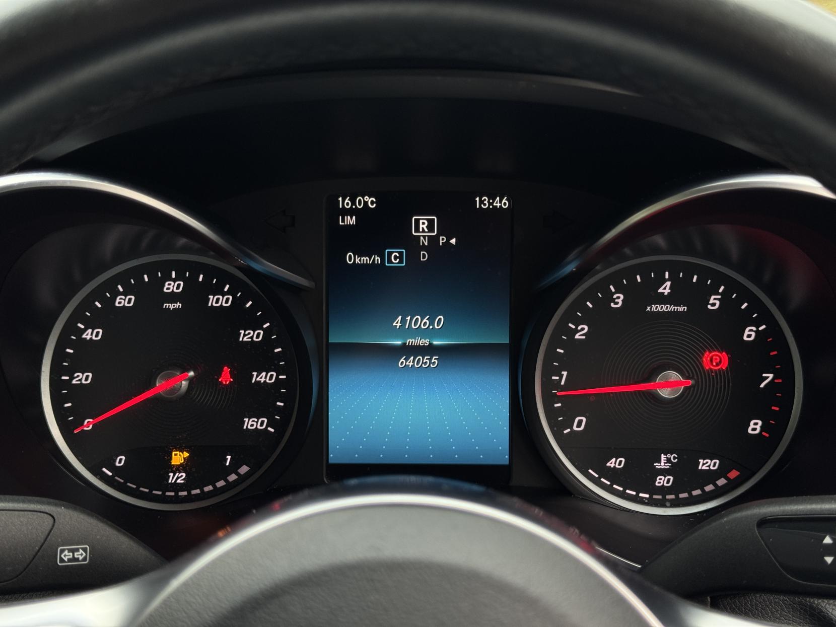 Mercedes-Benz C Class 2.0 C300 AMG Line Coupe 2dr Petrol G-Tronic+ Euro 6 (s/s) (258 ps)