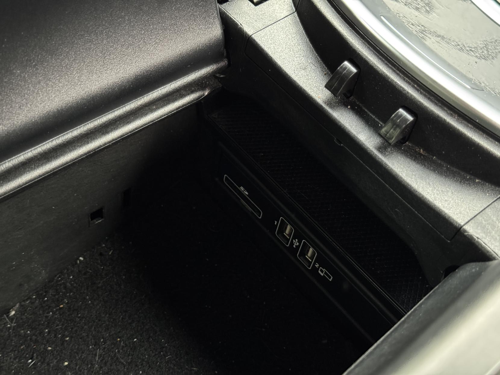 Mercedes-Benz C Class 2.0 C300 AMG Line Coupe 2dr Petrol G-Tronic+ Euro 6 (s/s) (258 ps)