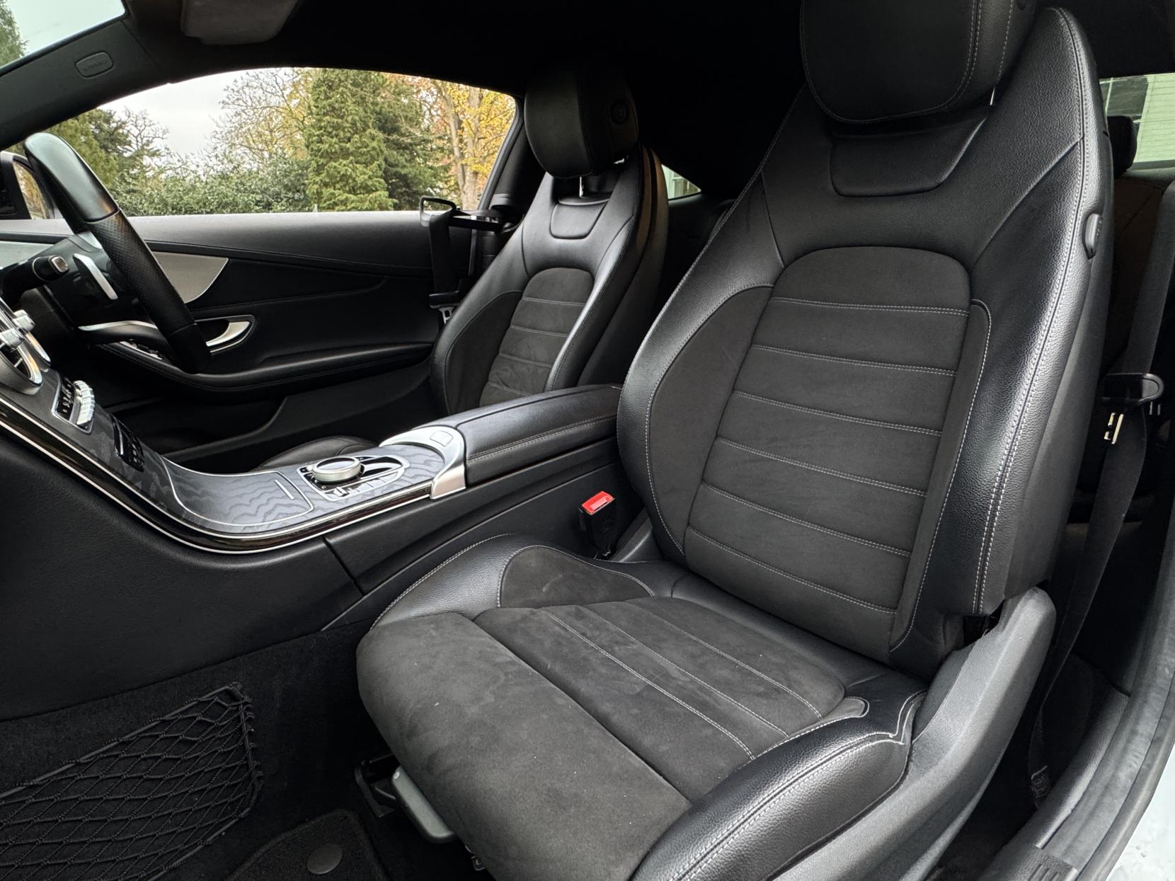 Mercedes-Benz C Class 2.0 C300 AMG Line Coupe 2dr Petrol G-Tronic+ Euro 6 (s/s) (258 ps)