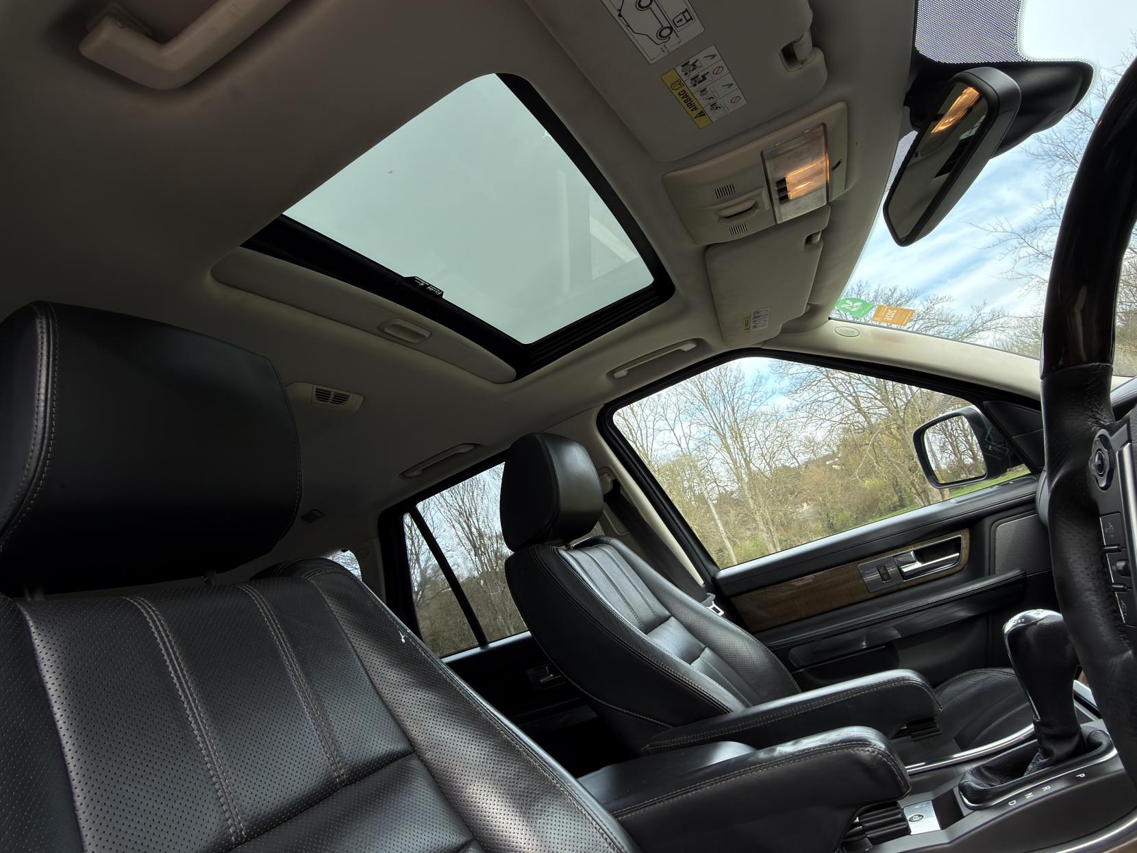 Land Rover Range Rover Sport 3.0 TD V6 HSE SUV 5dr Diesel CommandShift 4WD Euro 4 (245 ps)